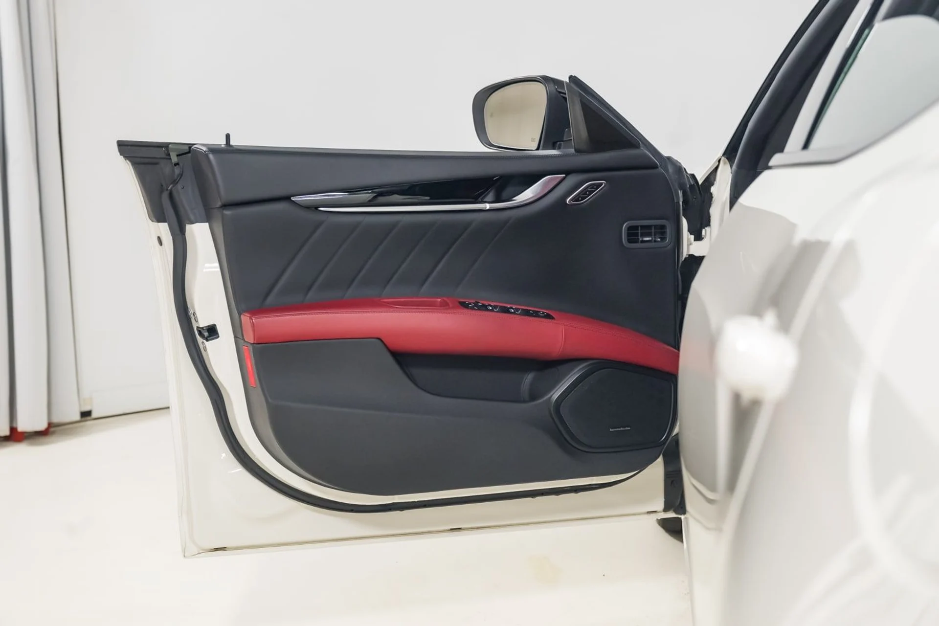 mph015_2389047710_47d79e7ffee3425da8341008e34e204e_a05fcef328