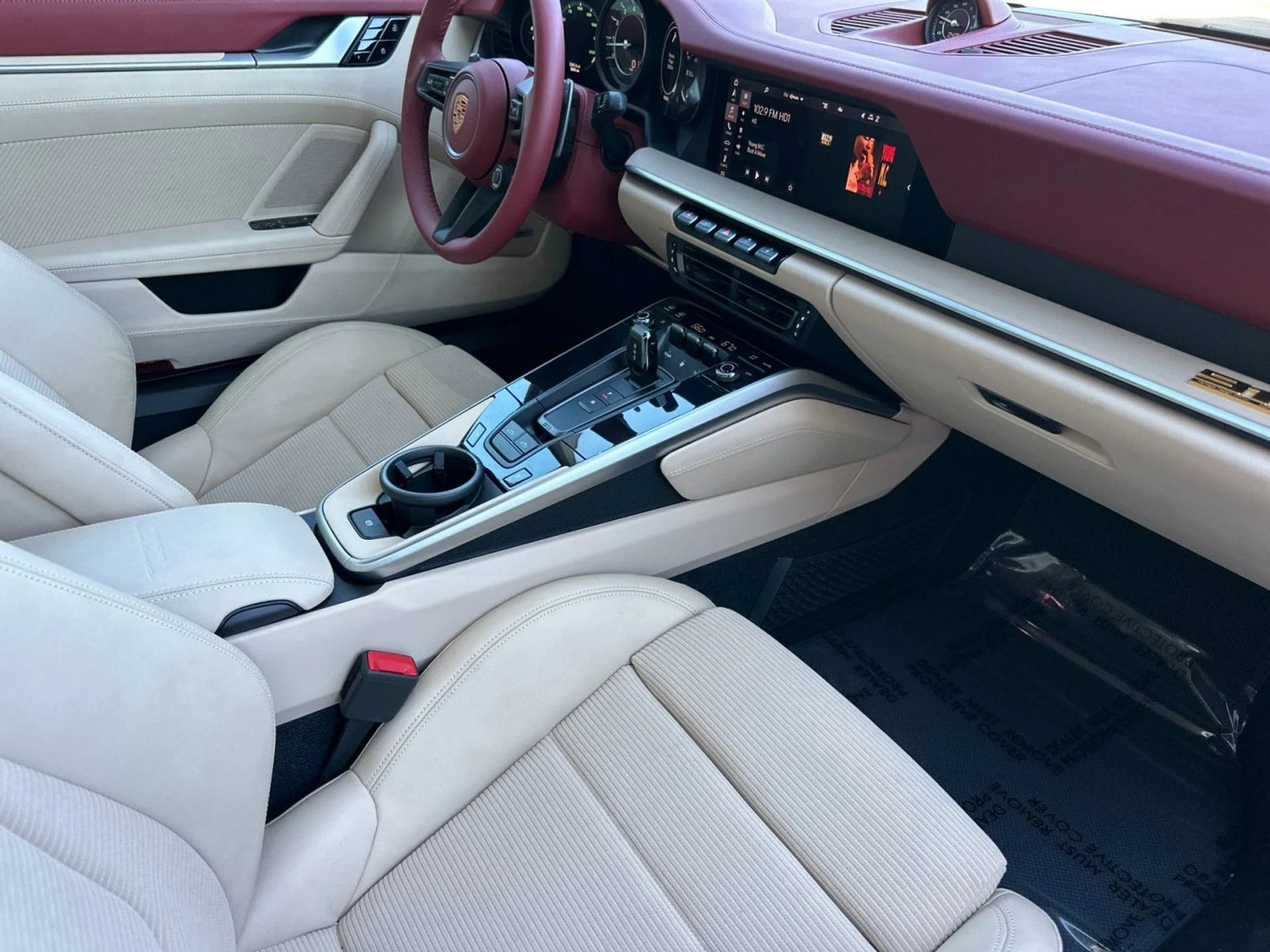 mph015_2390327272_e48ff77338832c35f86bedfc5dd7476b_fcbd0f0bd5