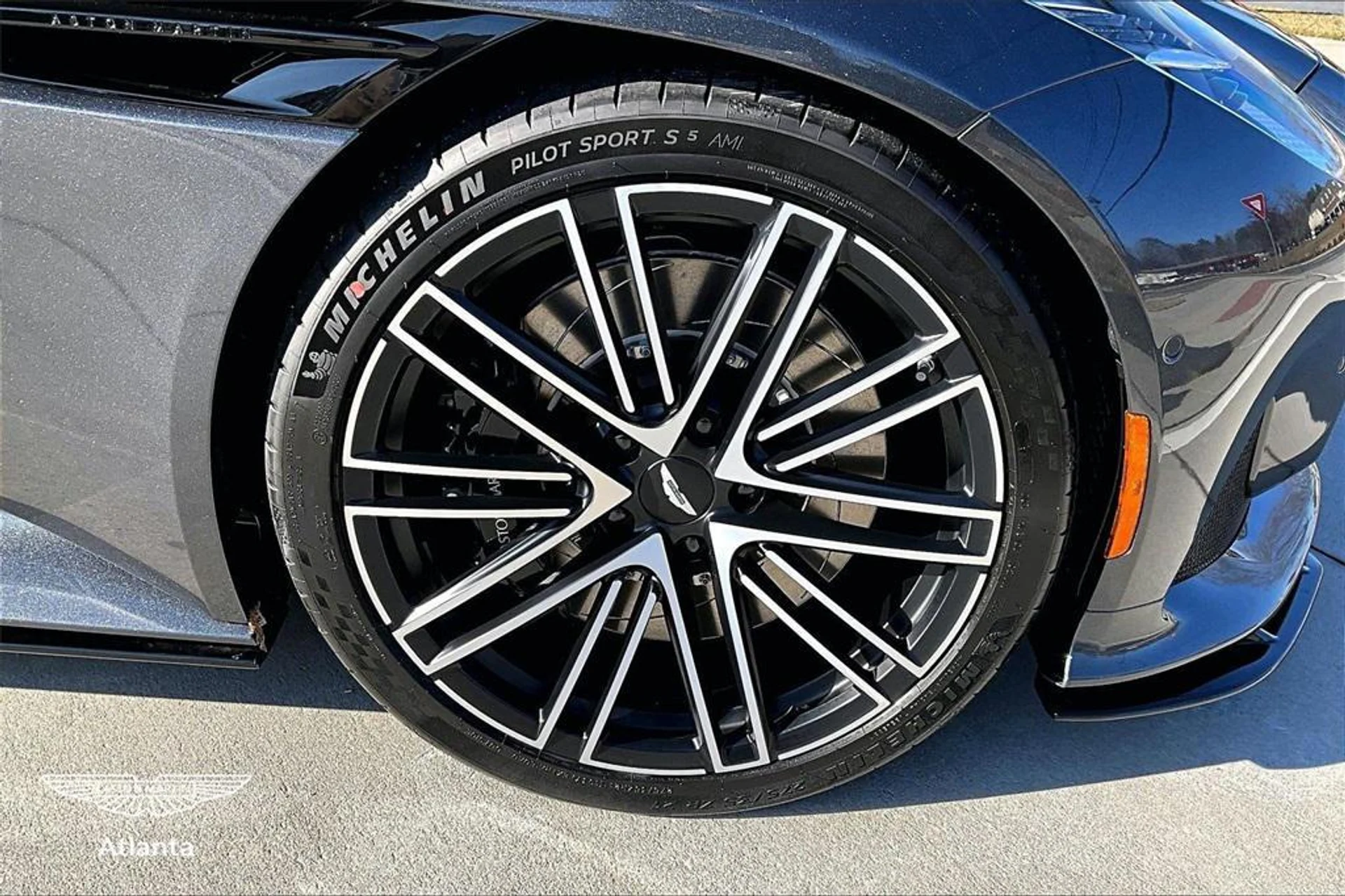 mph015_2393528527_q_Mj_R7rc_T_Bs_XL_5_K_Pb_DB_20_hk_Ivk8_7c9f71c8ba