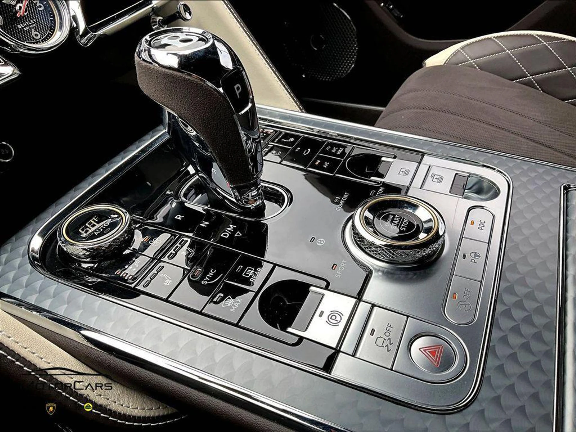 mph015_2393552500_r07_G_Lq8av3s_P4wj_Ls_TGBS_8_V2e_BA_09fc830f8c