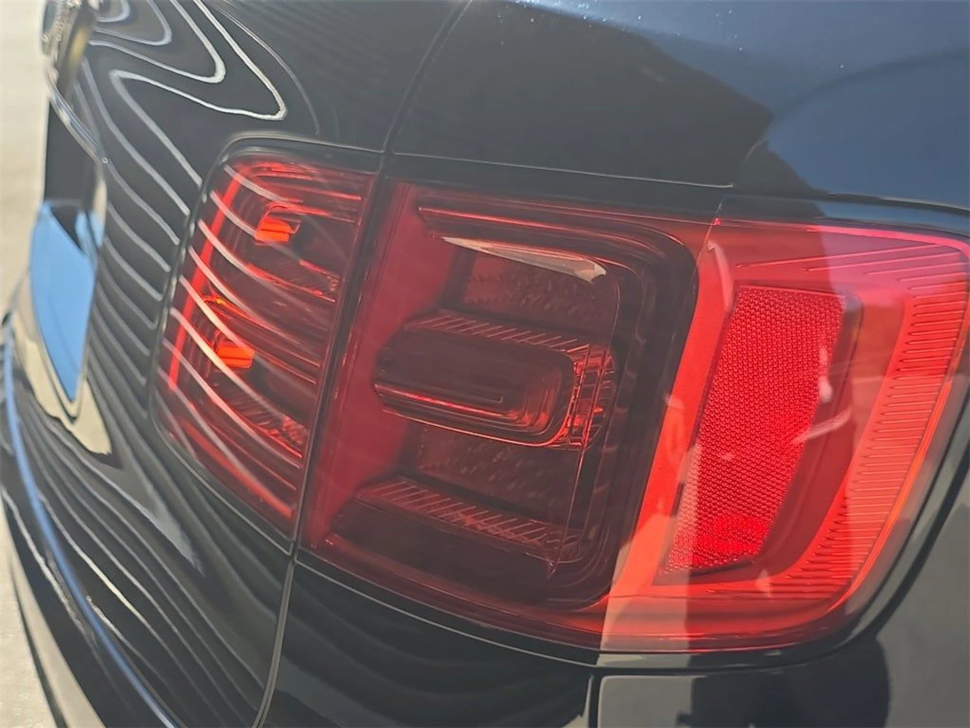 mph015_2396840347_16_281d442082