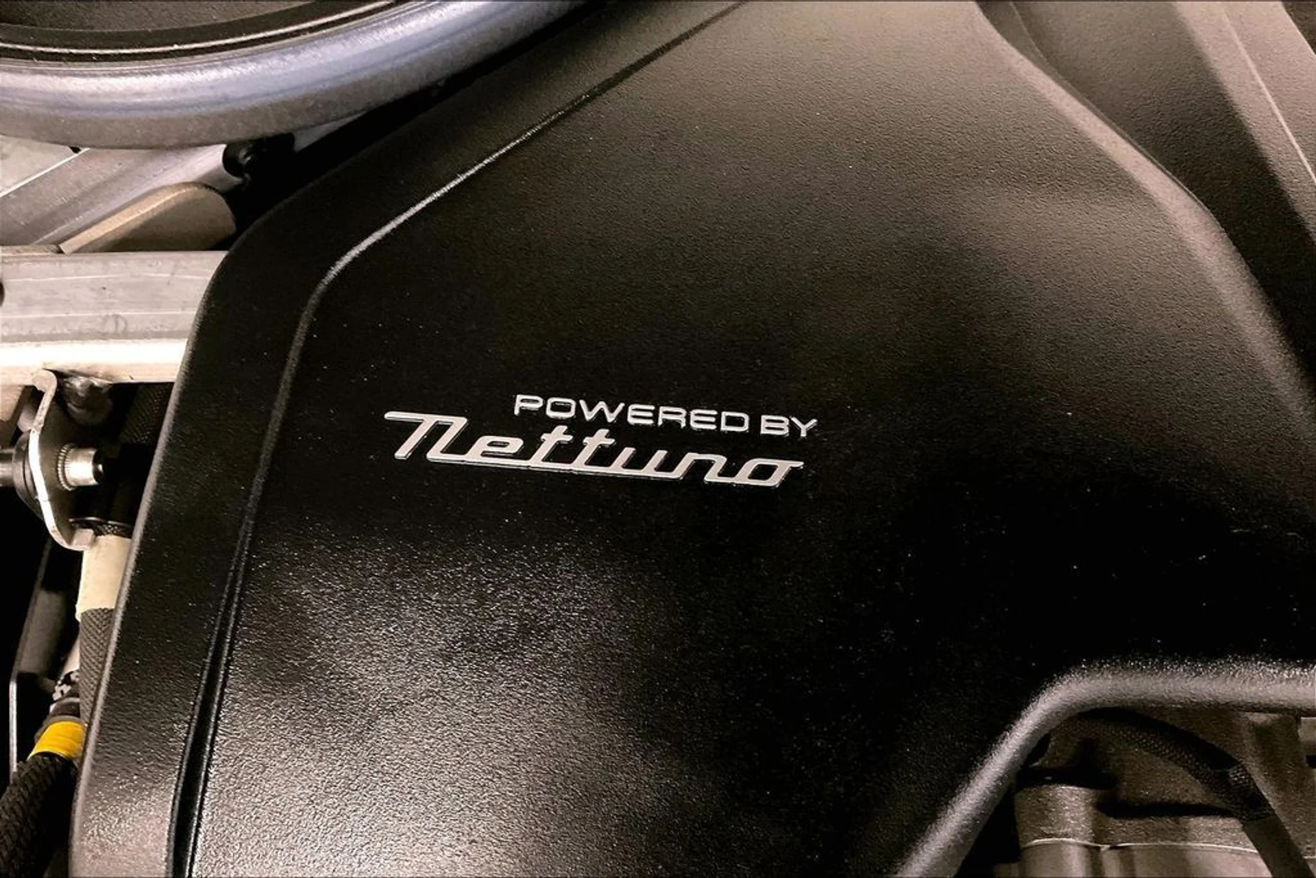 mph015_2399028850_a2272ab8466910c4f6d0a009b20e1f3fx_08323d7faa