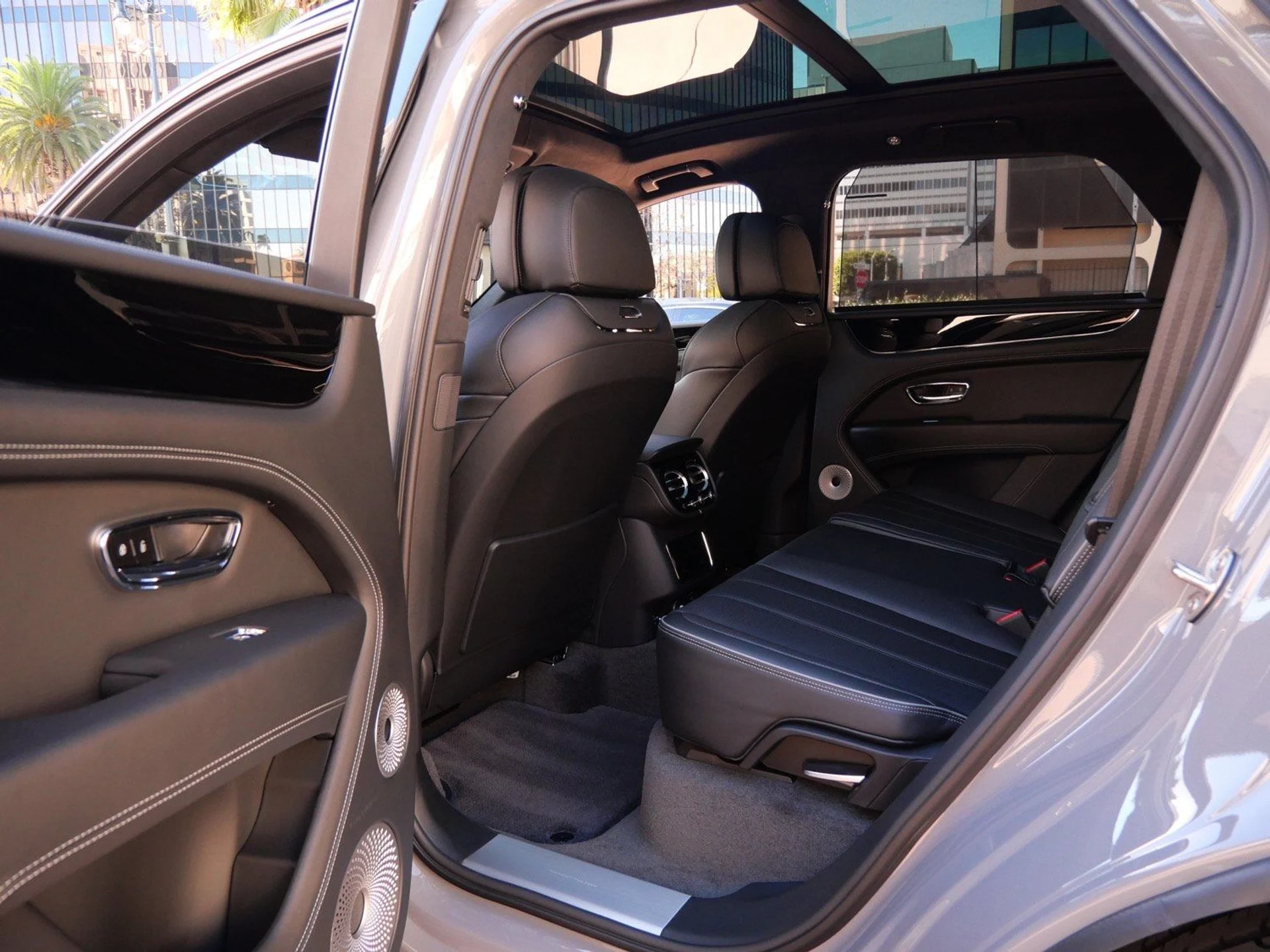 mph015_2413000471_3c71ec714674b9474bae9082bbd4e1f9x_16c8e34c6e