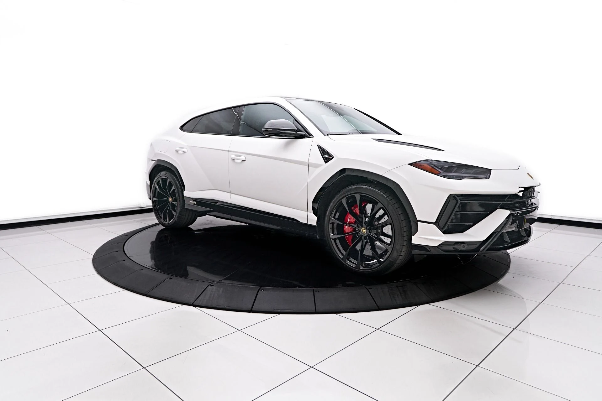 mph015_2417148319_Used_2024_Lamborghini_Urus_S_1751401874_5634f9fac8