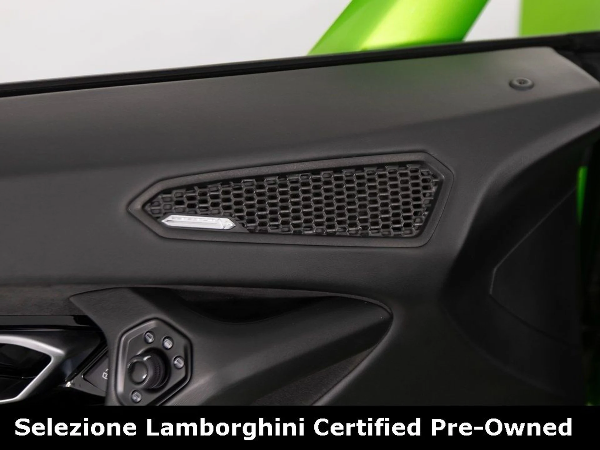 mph015_2421824614_7ff95f178871dc840d074f8270294390x_a94524ac13