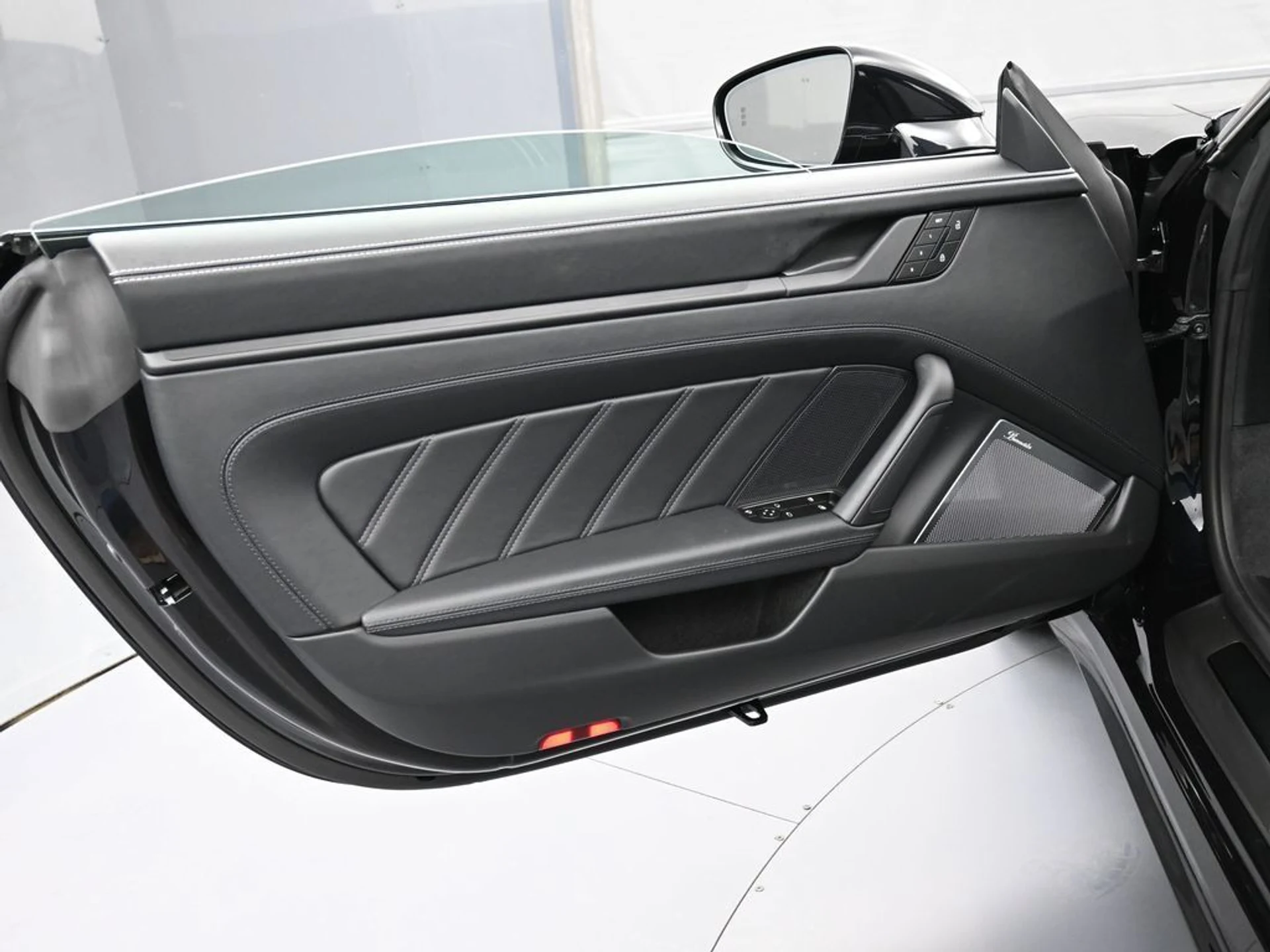 mph015_2422088172_7e75d60c_26a7_4b0d_819d_606c739e9ac9_3c2737d92d