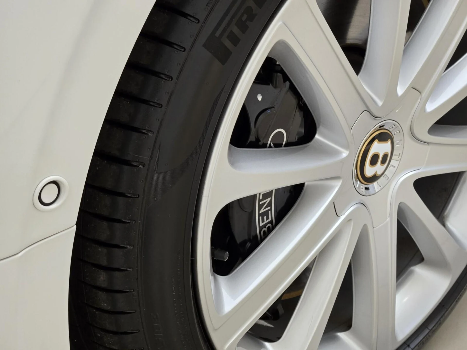 mph015_2423325578_Used_2020_Bentley_Continental_GT_V8_1765003855_af1b93897b