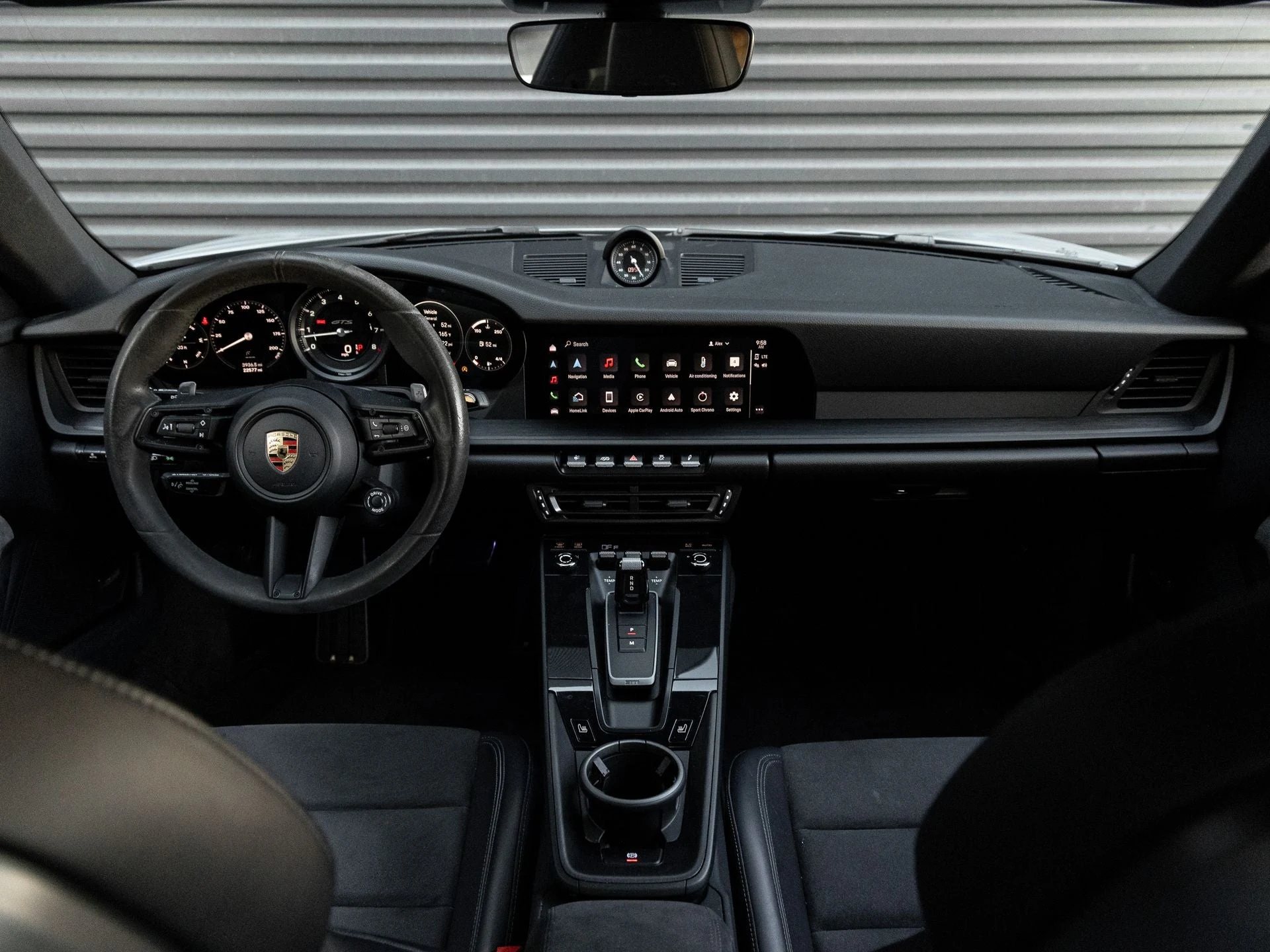 mph015_2441266214_16_6e51525931