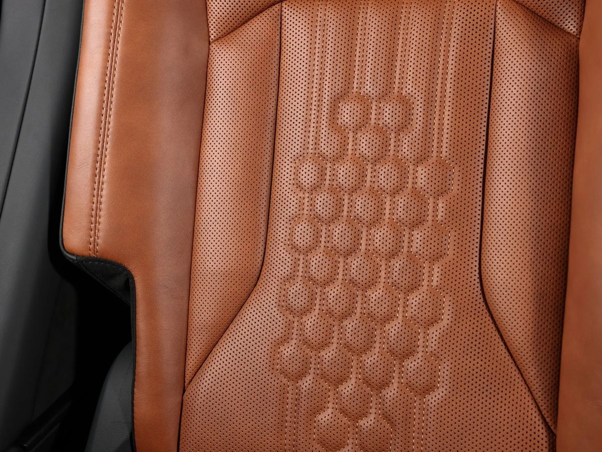 mph015_2446753681_b29cgrxwrw6x2dr2krvs76b4mfpv_ed739290fa