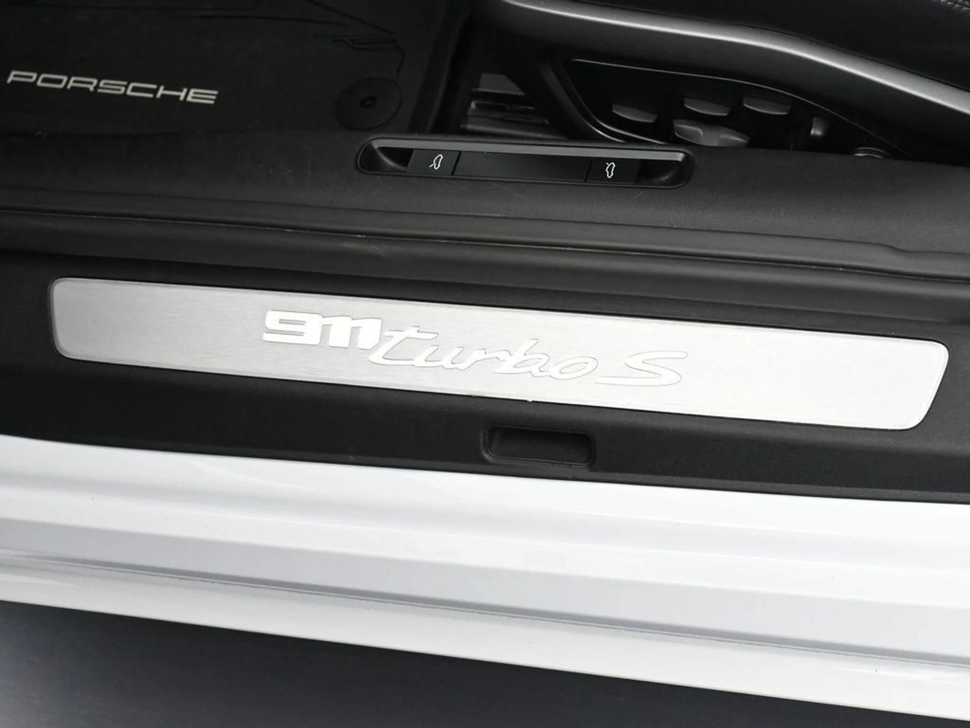 mph015_2447213380_492048218_698227939739e0b9b7359b2d_49b401d82c