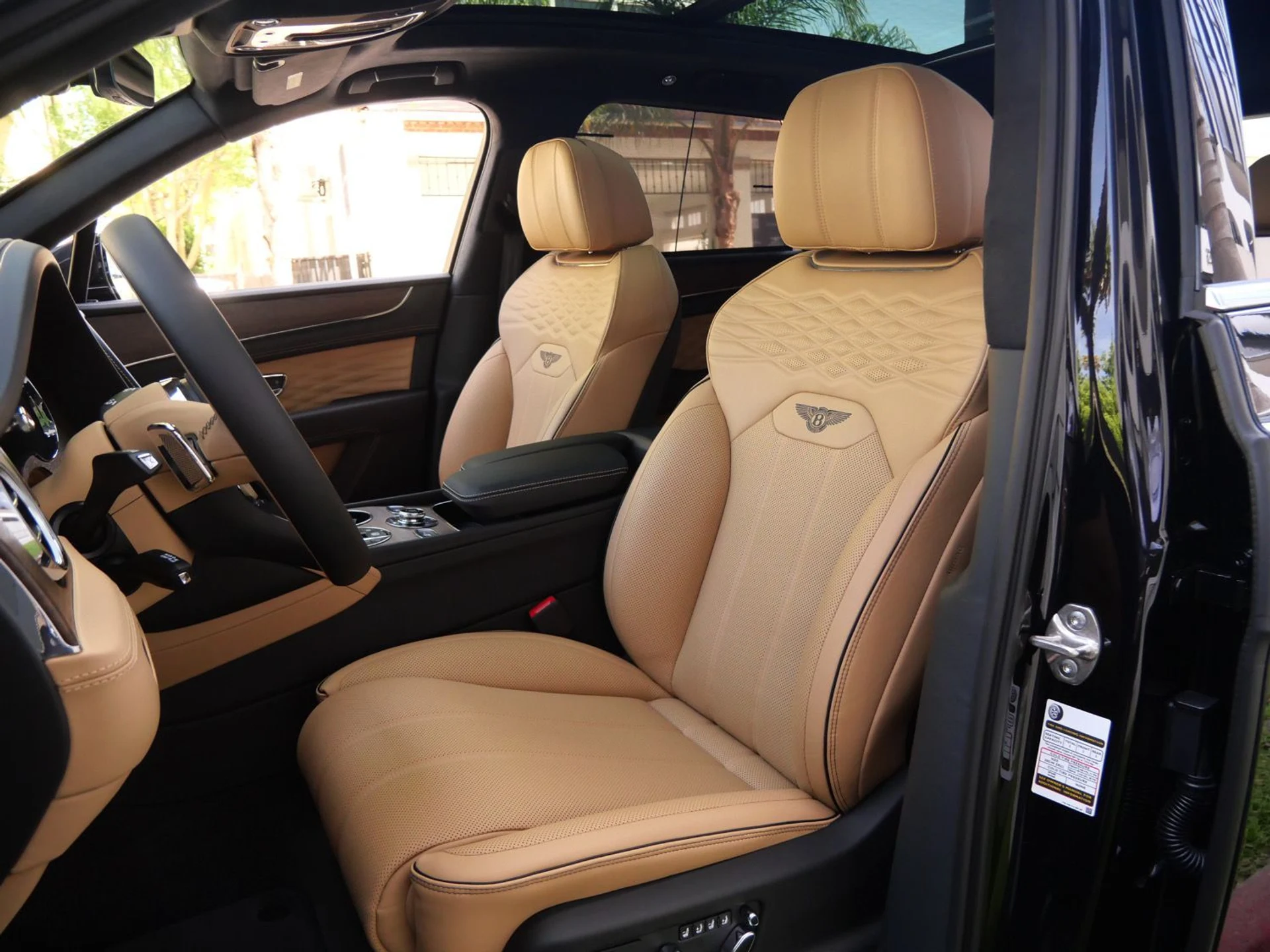 mph015_2448673791_608b8bc76369bd69a990cffc8a9f829dx_5029bf591c