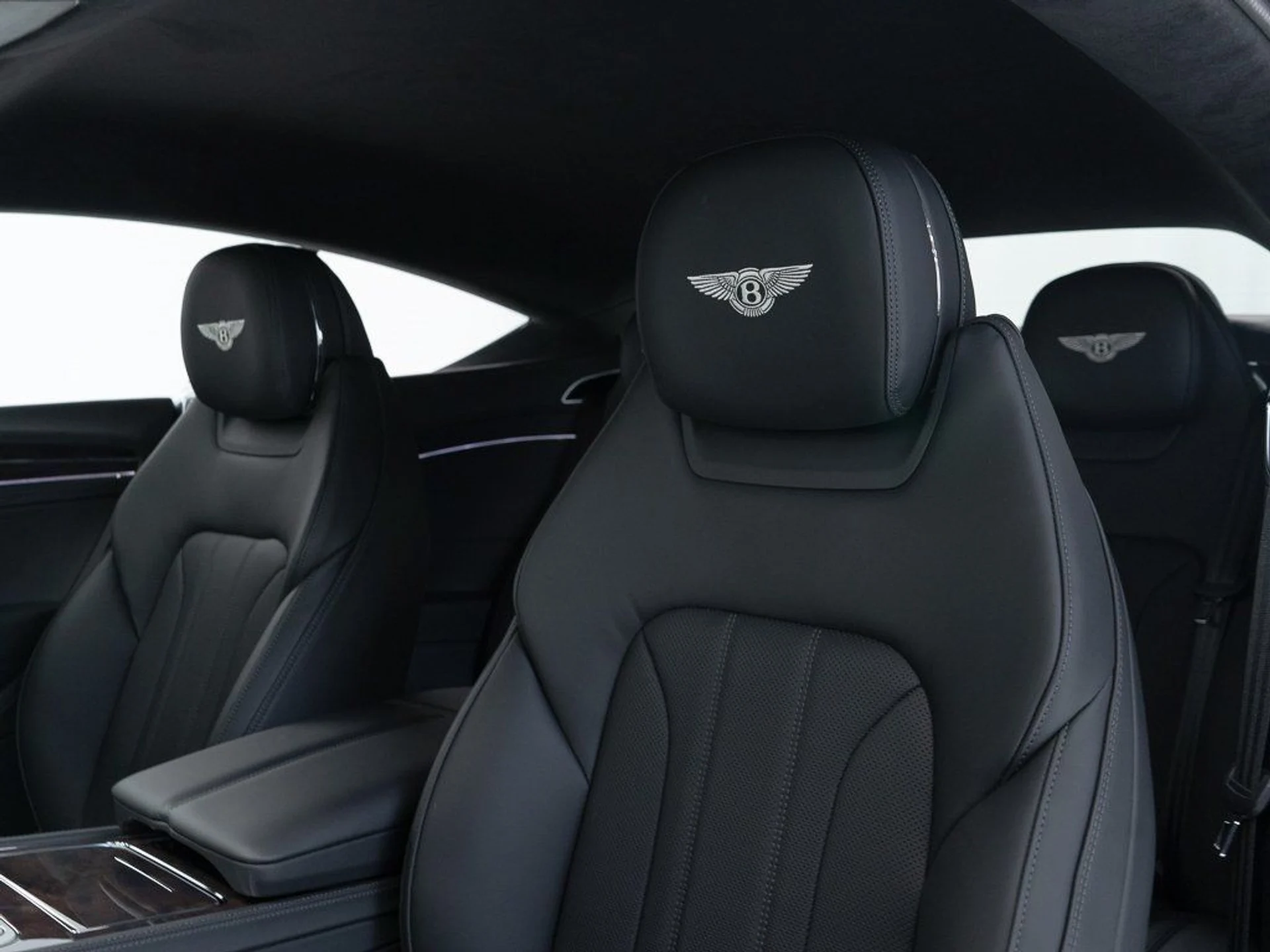 mph015_2451706705_21b47c97cdfe27d33cd0ee4eba28e7e8_f92e8d588d