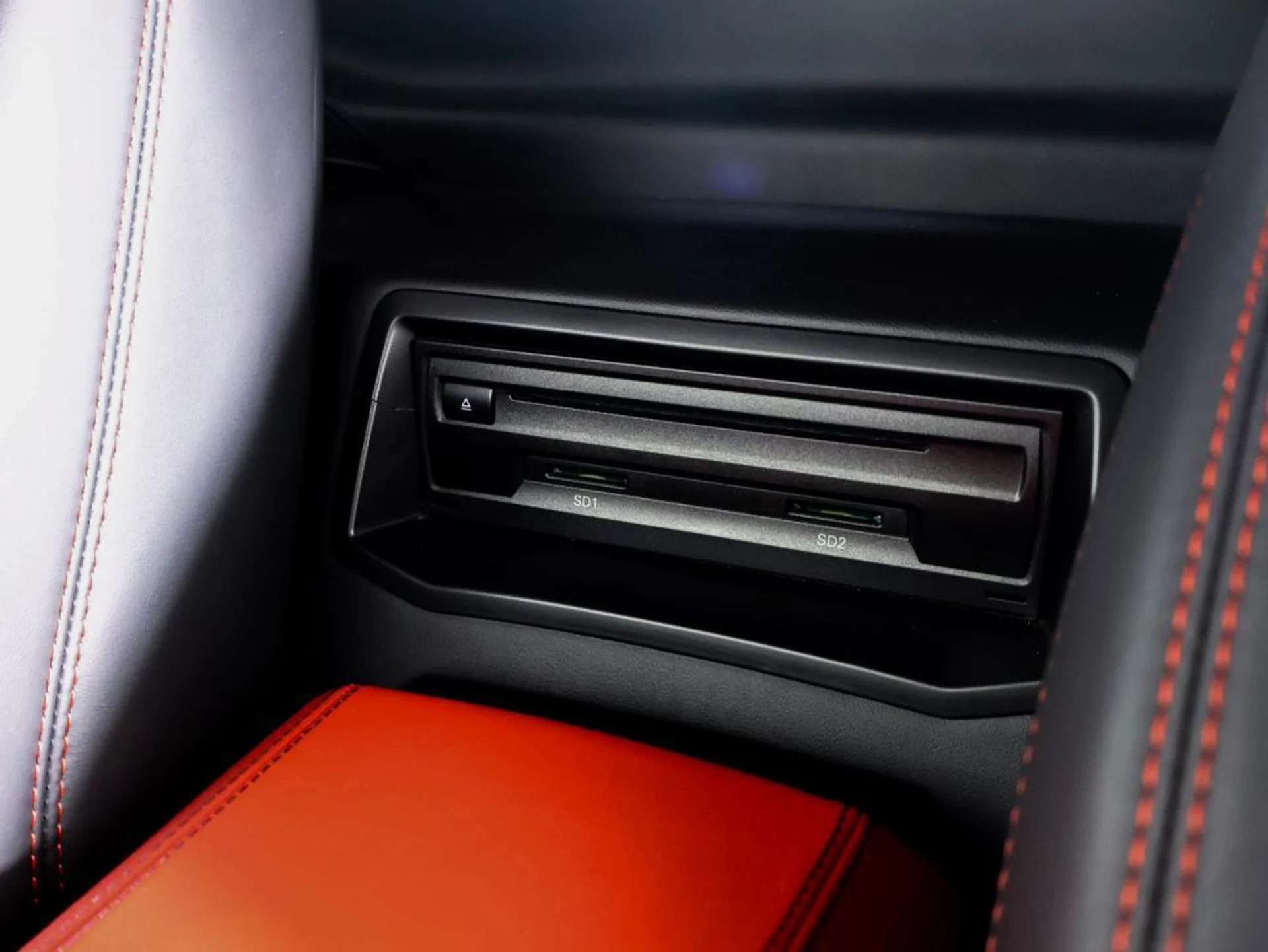 mph015_2458096078_9e676876f4291f82e0abf403301fc5d5x_02226fd871