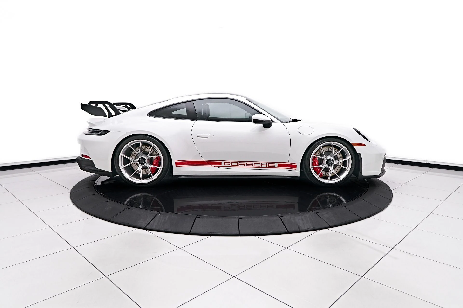 mph015_2462586853_Used_2023_Porsche_911_GT_3_1750710983_d067e4d78b