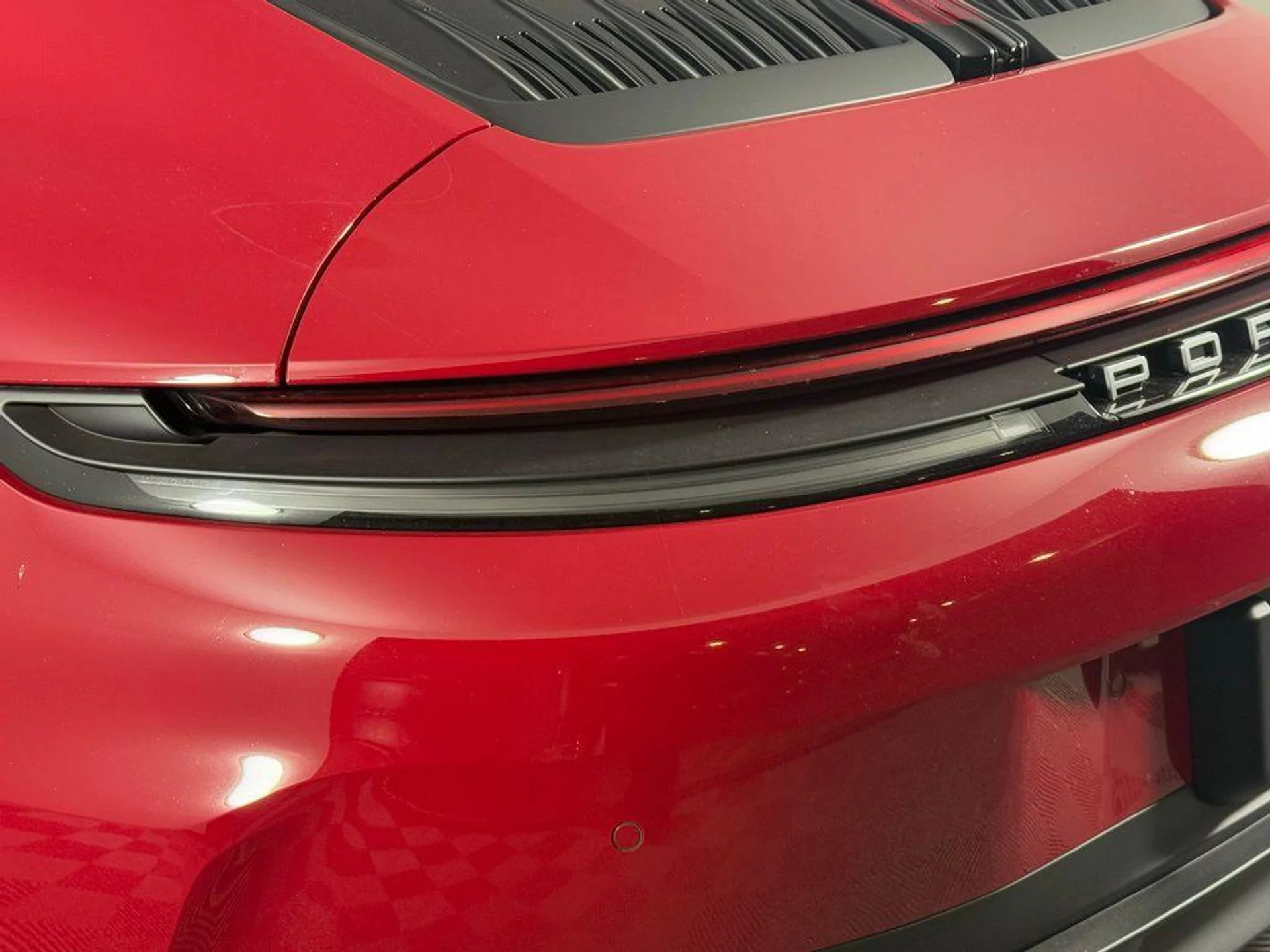 mph015_246671279_Ef_Ke_Id0dk_Jw6g_GPX_Mivl0pfn_Bg_34a7a5f8ba