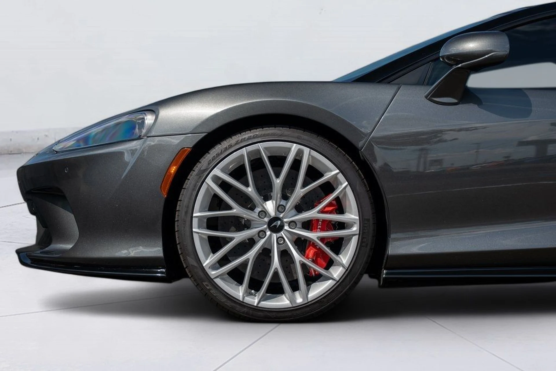 mph015_2469903186_image_17_59b4133837