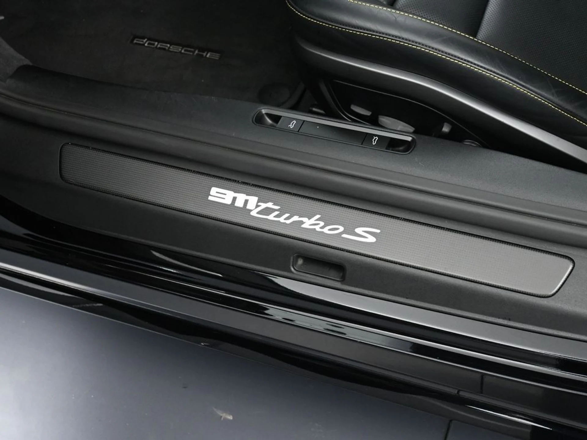 mph015_2470255094_b2a5ebec8253fd6cebe77cb236fa1cfe_a65632d936