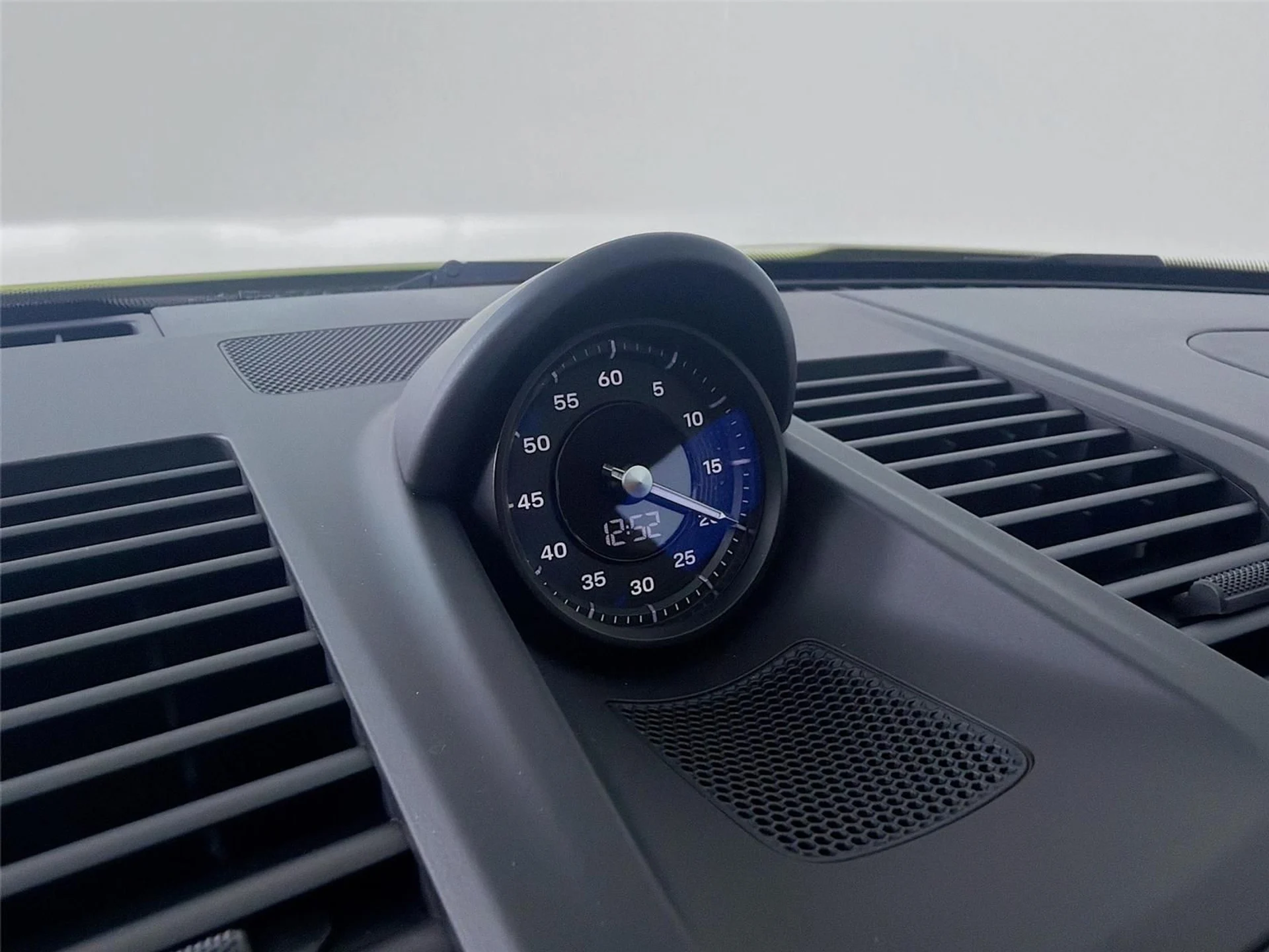 mph015_247307969_51fc12db7e2737afe897329c640bba2a_178660d487