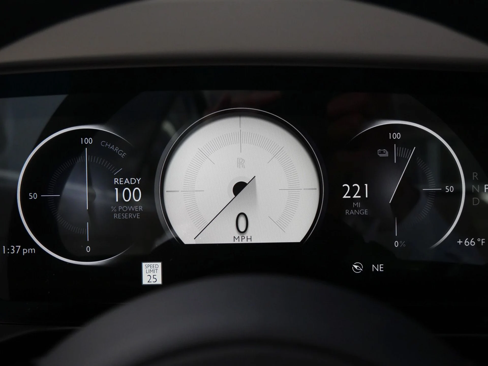 mph015_2482455393_dbcf60ef39170304ea9acefedad237ddx_407d7fbd20