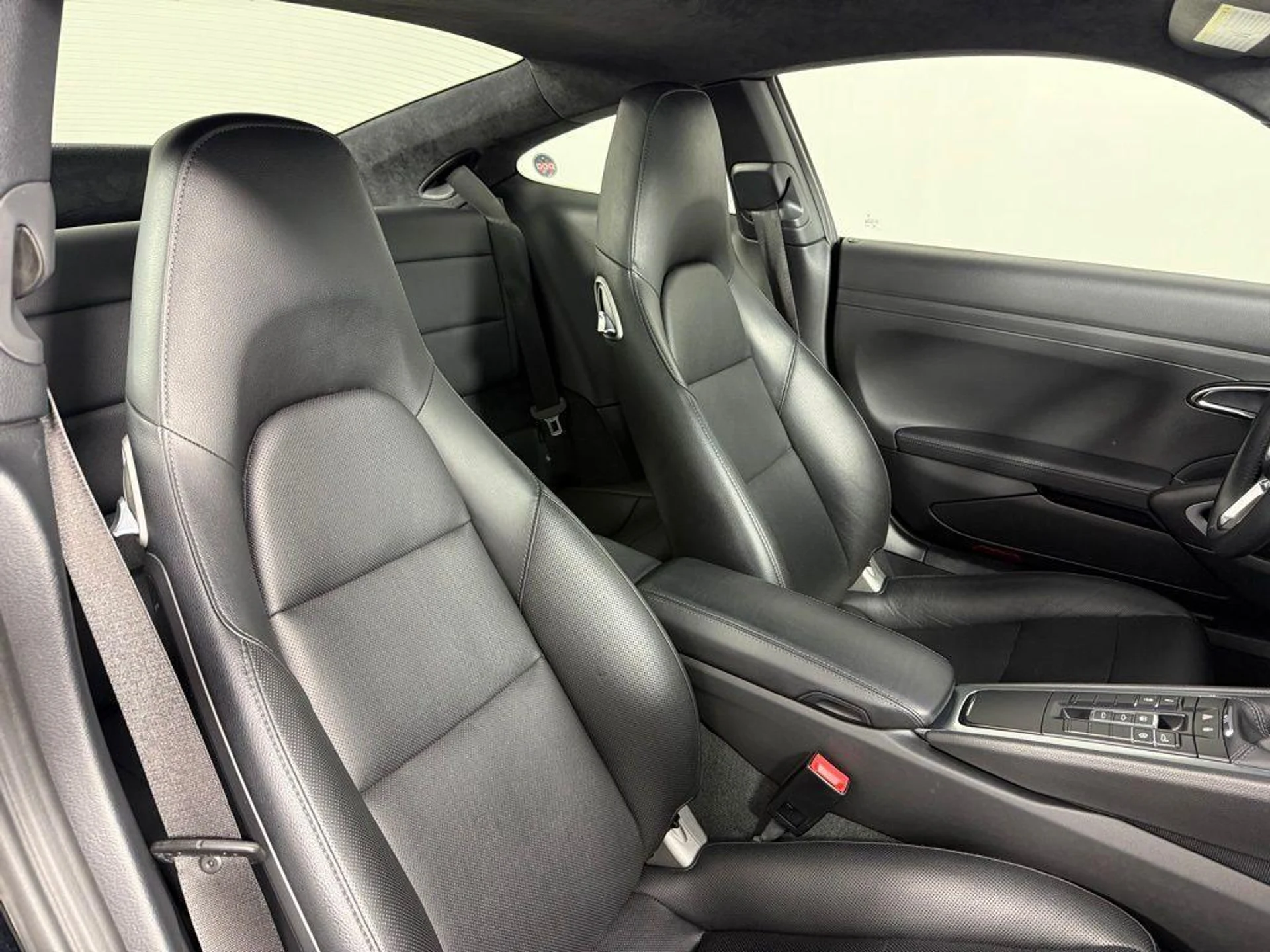 mph015_2483060826_HX_Iwb2_F_Yi6e6_Im_PC_Gnr_T_zq0_A_5829bed13d