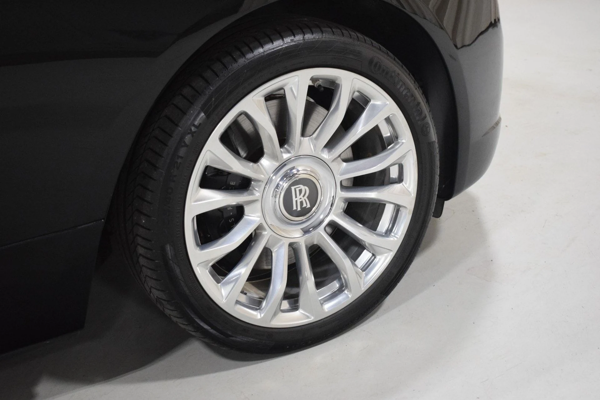 mph015_2488109018_52c612ad697833a05ab854b75c2ef88fx_0fc5bd925a