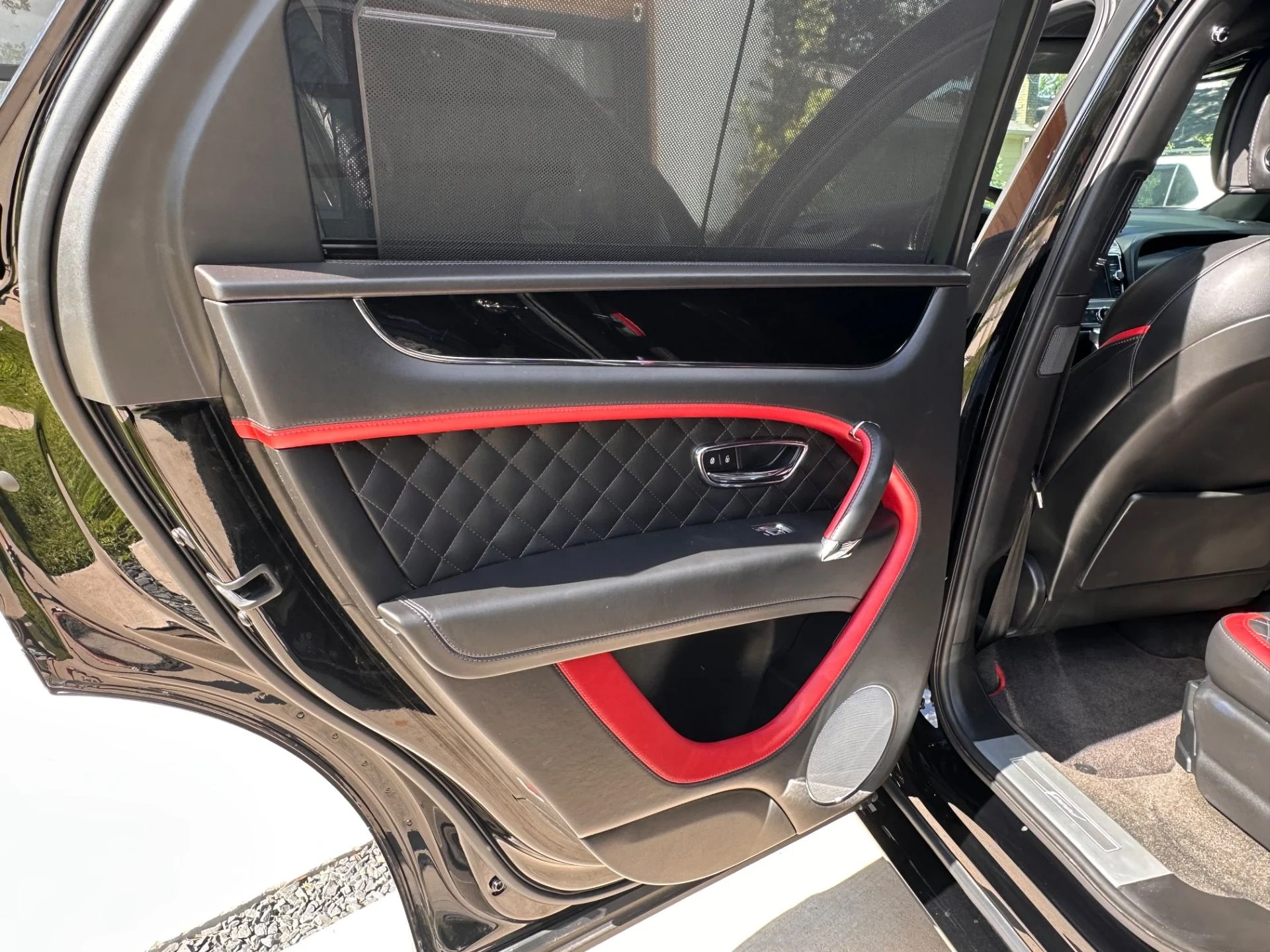 mph015_2488266927_Used_2020_Bentley_Bentayga_Speed_1783614017_5a19127520
