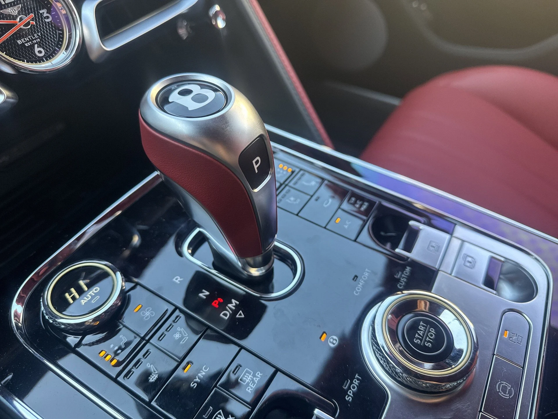 mph015_2489031109_55bc8ed1f6a4fd16bd7098f988e96709x_8c612a515f