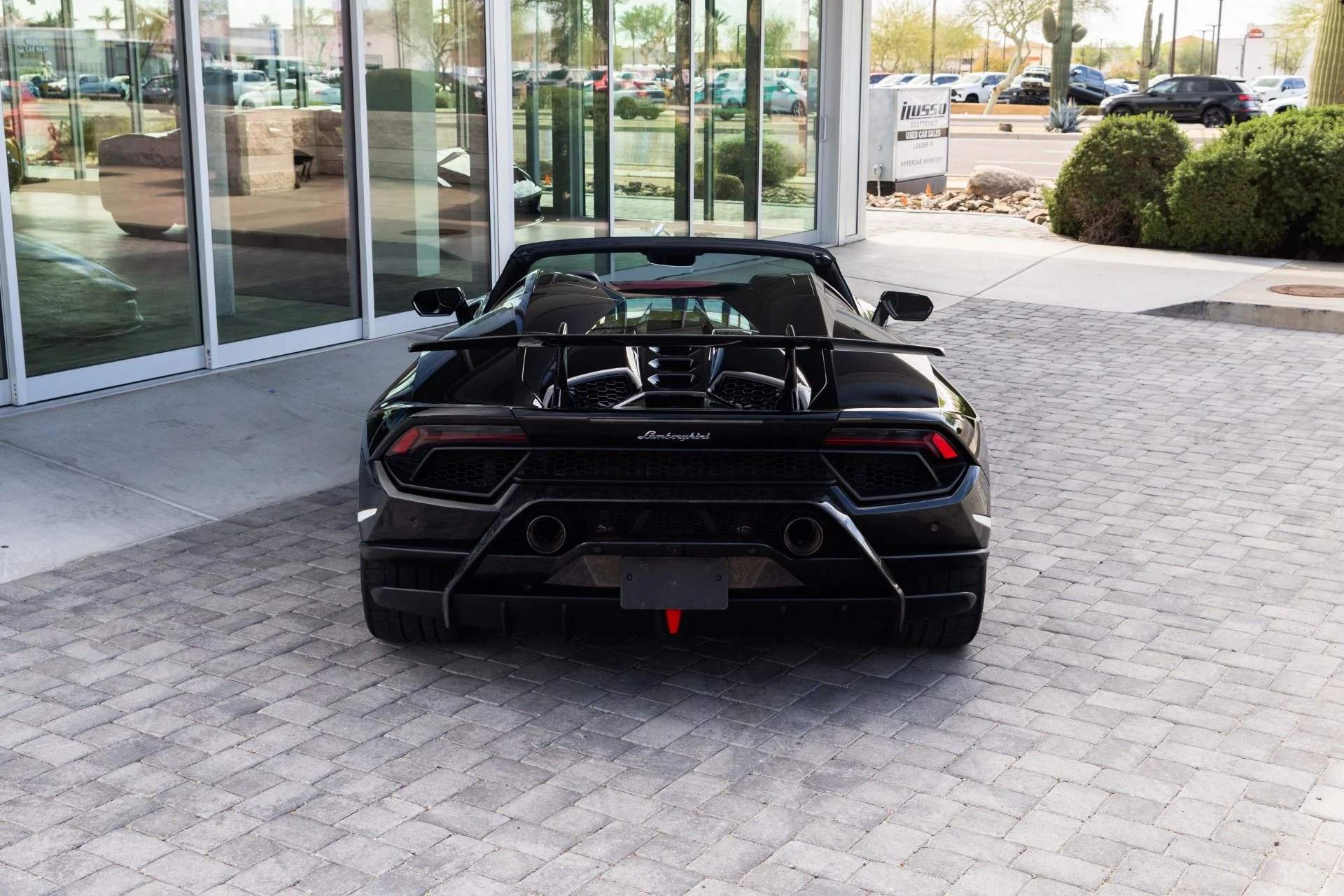 mph015_2495839418_Used_2018_Lamborghini_Huracan_LP_640_4_Performante_Spyder_1772832591_c8d529c1f6