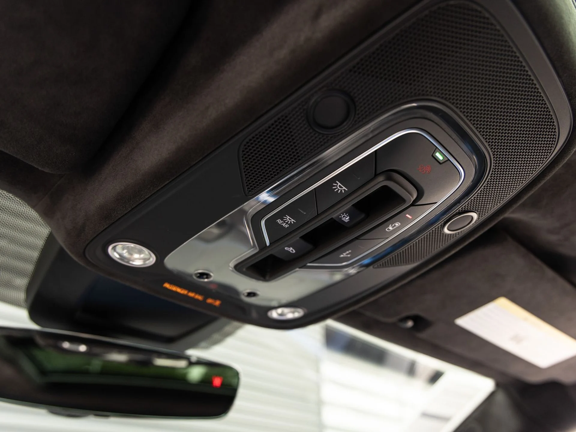 mph015_2496349461_16_8c83c5c777