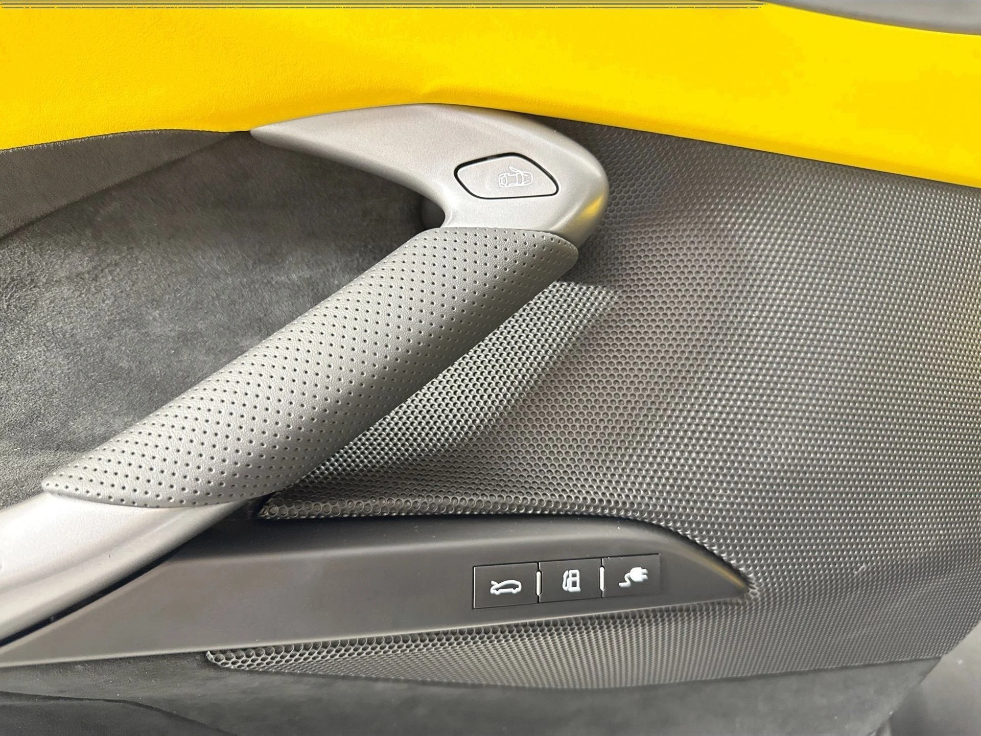 mph015_249799812_2d5f98a1ad16e997b26aee069d6e1fec_4d744c33a2