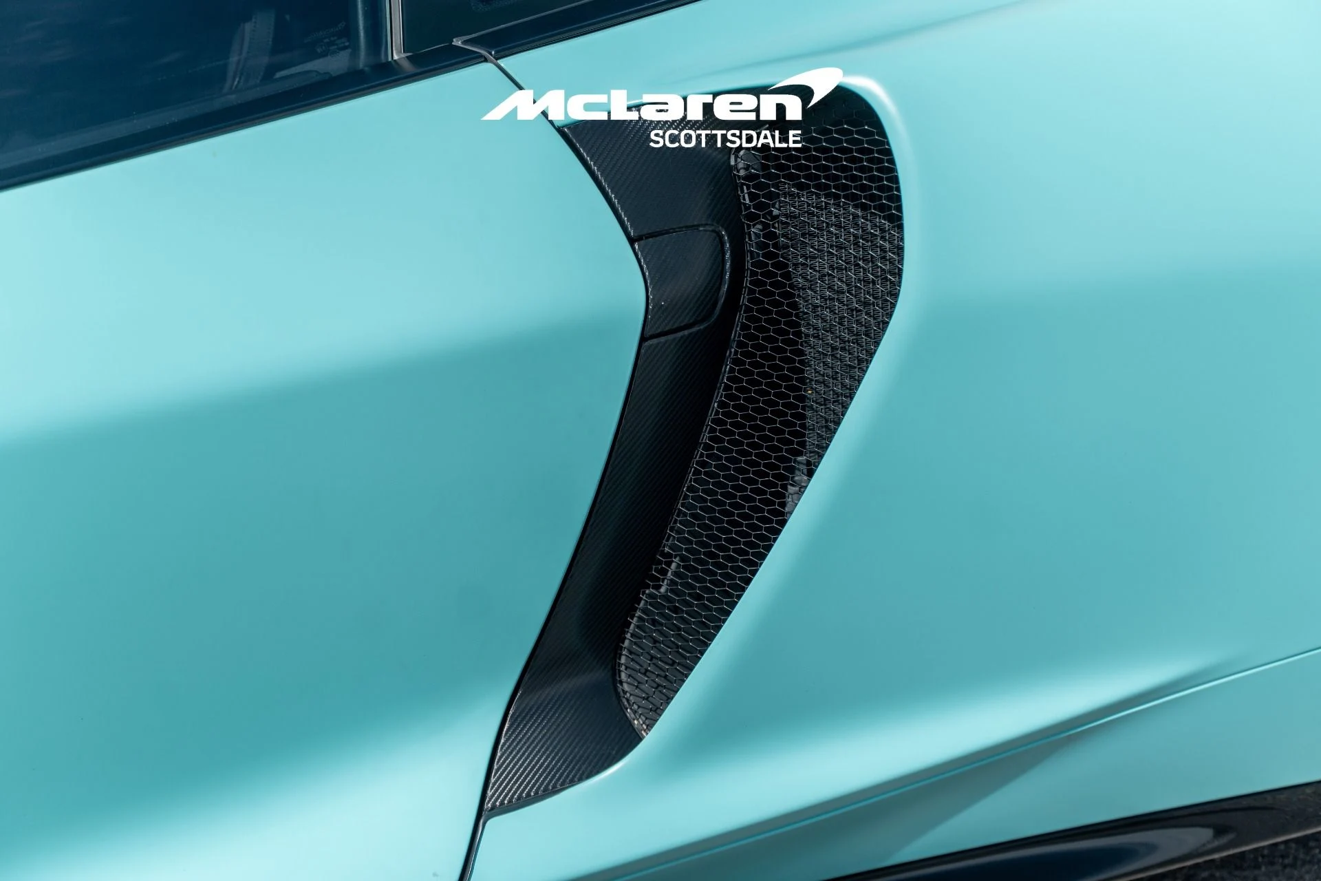 mph015_250095209_Used_2022_MCLAREN_GT_PIONEER_DESIGN_1773030468_2ebeb416d5