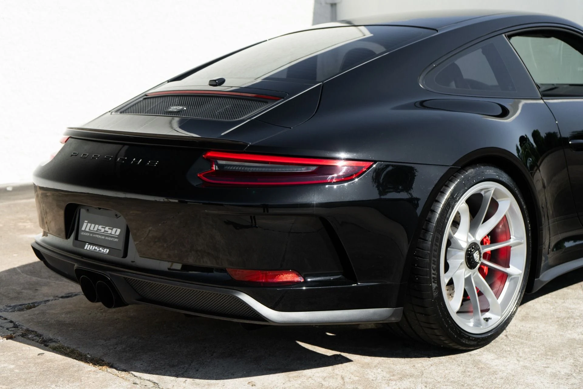 mph015_2503192457_Used_2018_Porsche_911_GT_3_Touring_1787008585_c6f251d332