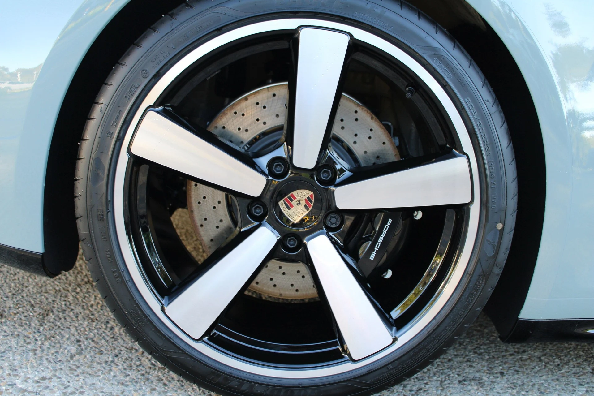 mph015_2503679470_7087cc084395c6430830590872117c5ax_e51173c842