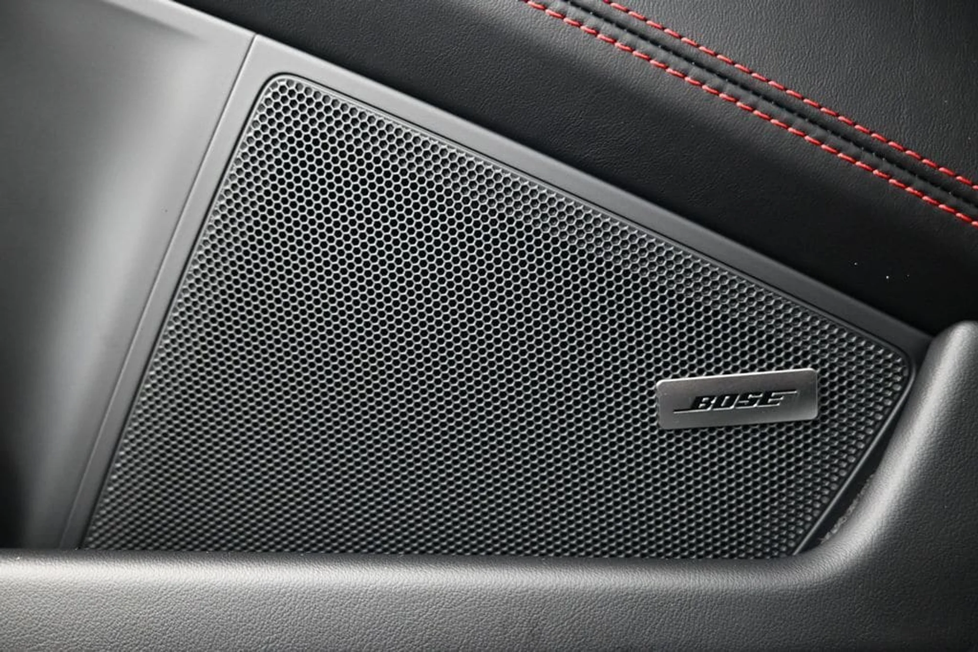 mph015_2507303847_c8229c742f1bc1e8710f92334dfd97d4x_0f98c0a09f