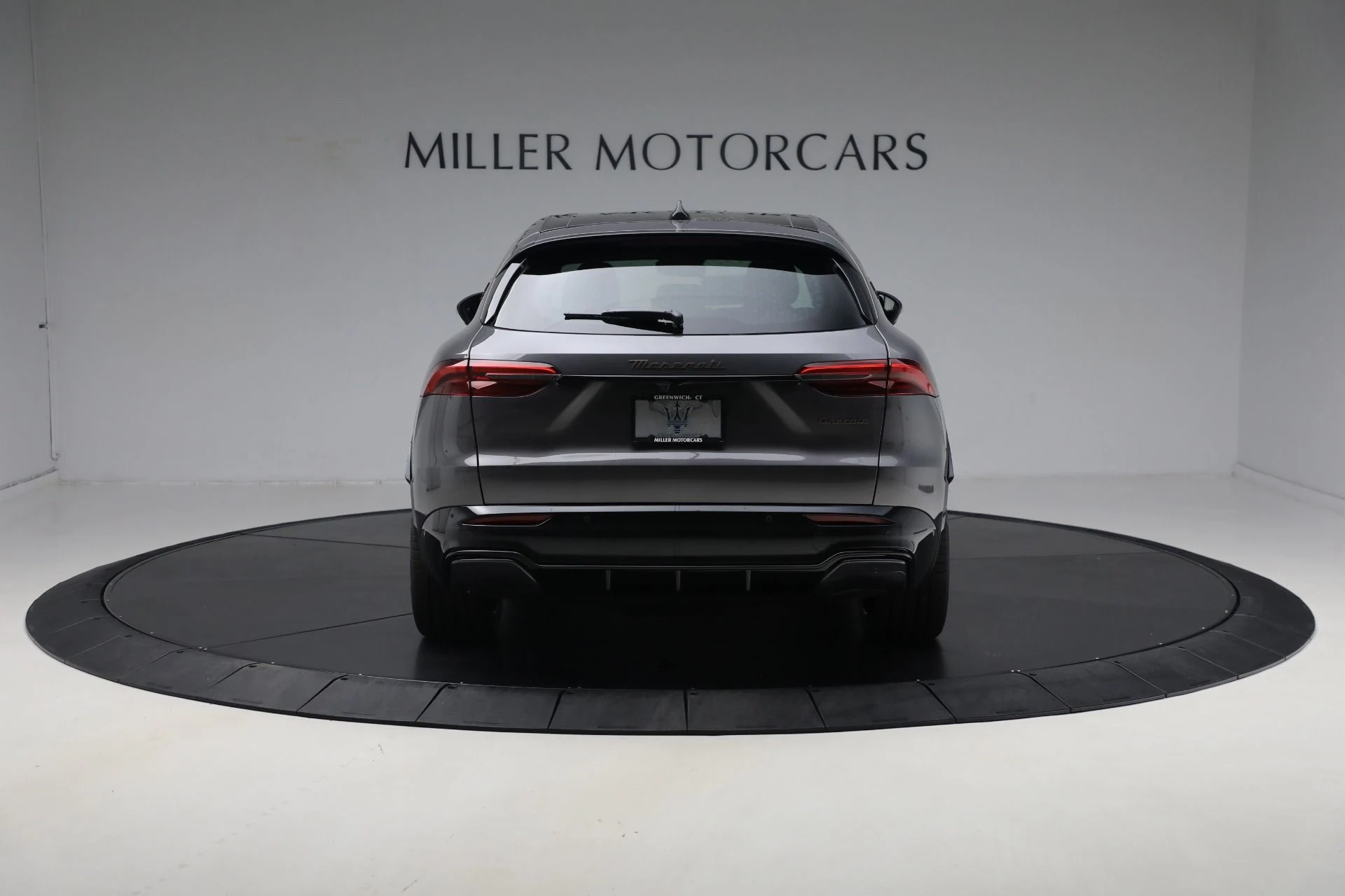 mph015_2516612531_New_2025_Maserati_Grecale_Folgore_1b30352848