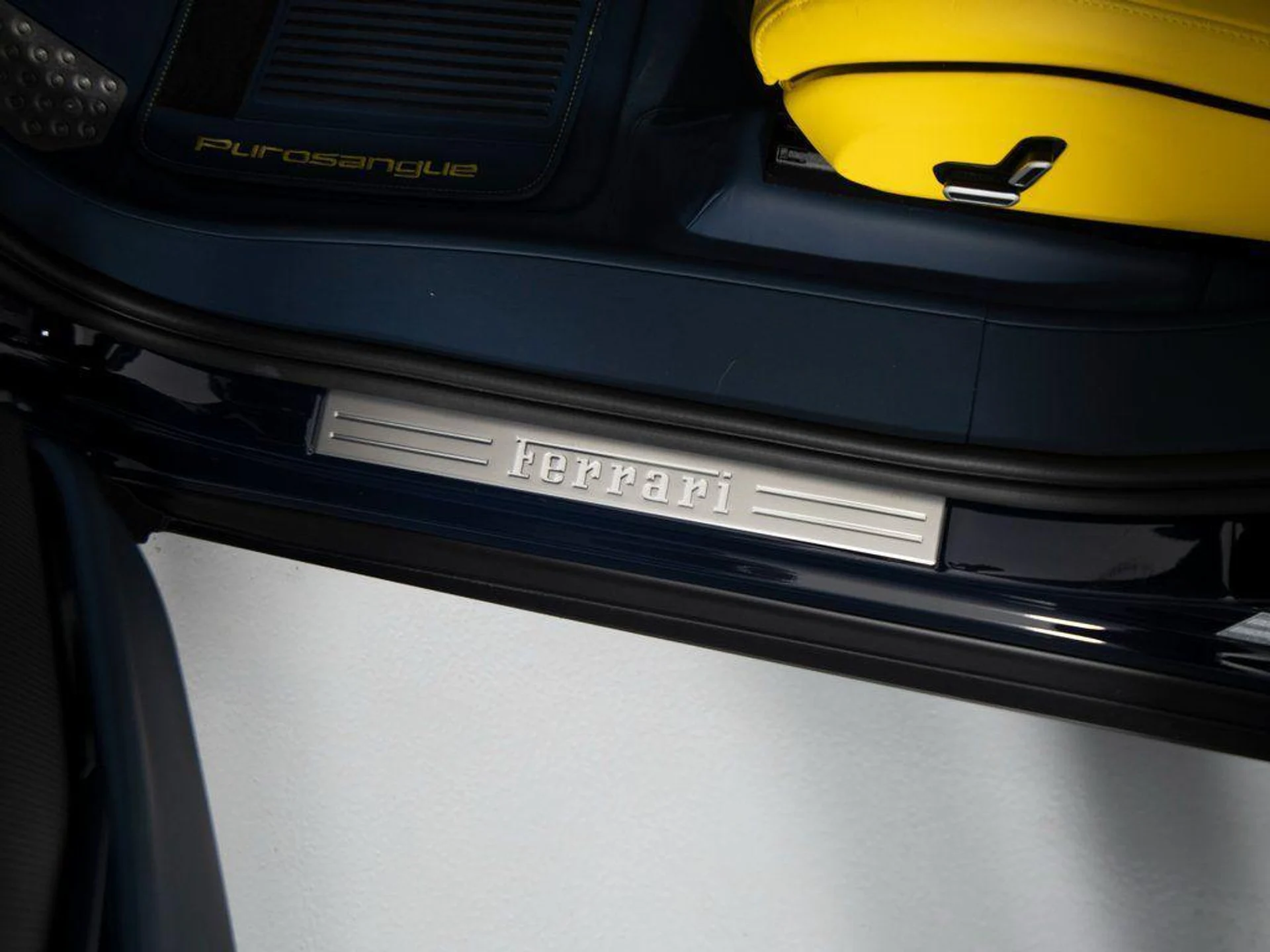 mph015_2522336579_v_GQ_Pb_Ghd766a_Mp_ZMN_e_Ii_VL_Zx_I8_0ffc443442