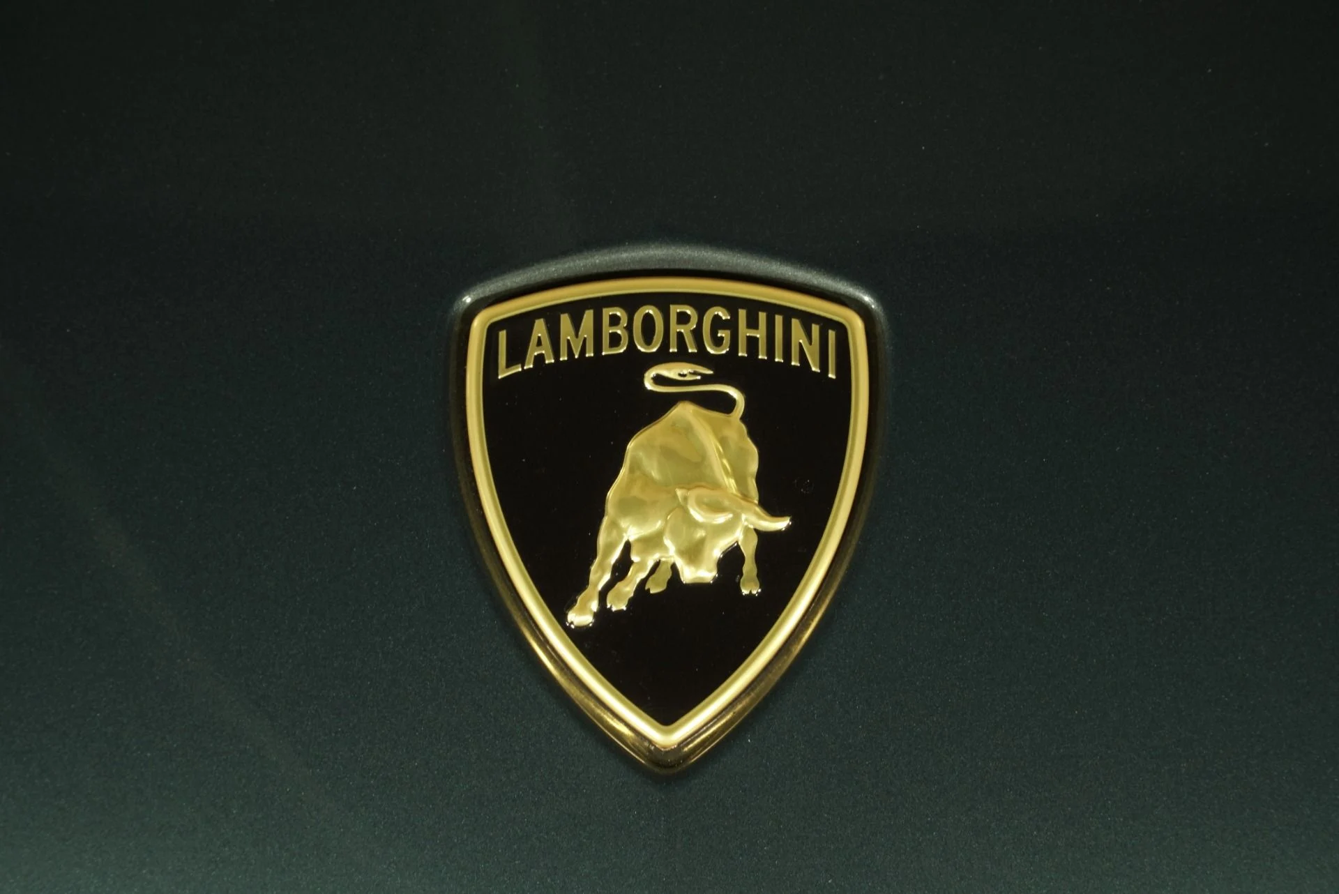 mph015_2526555983_New_2025_Lamborghini_Urus_SE_1760113622_0f11d5c0f2