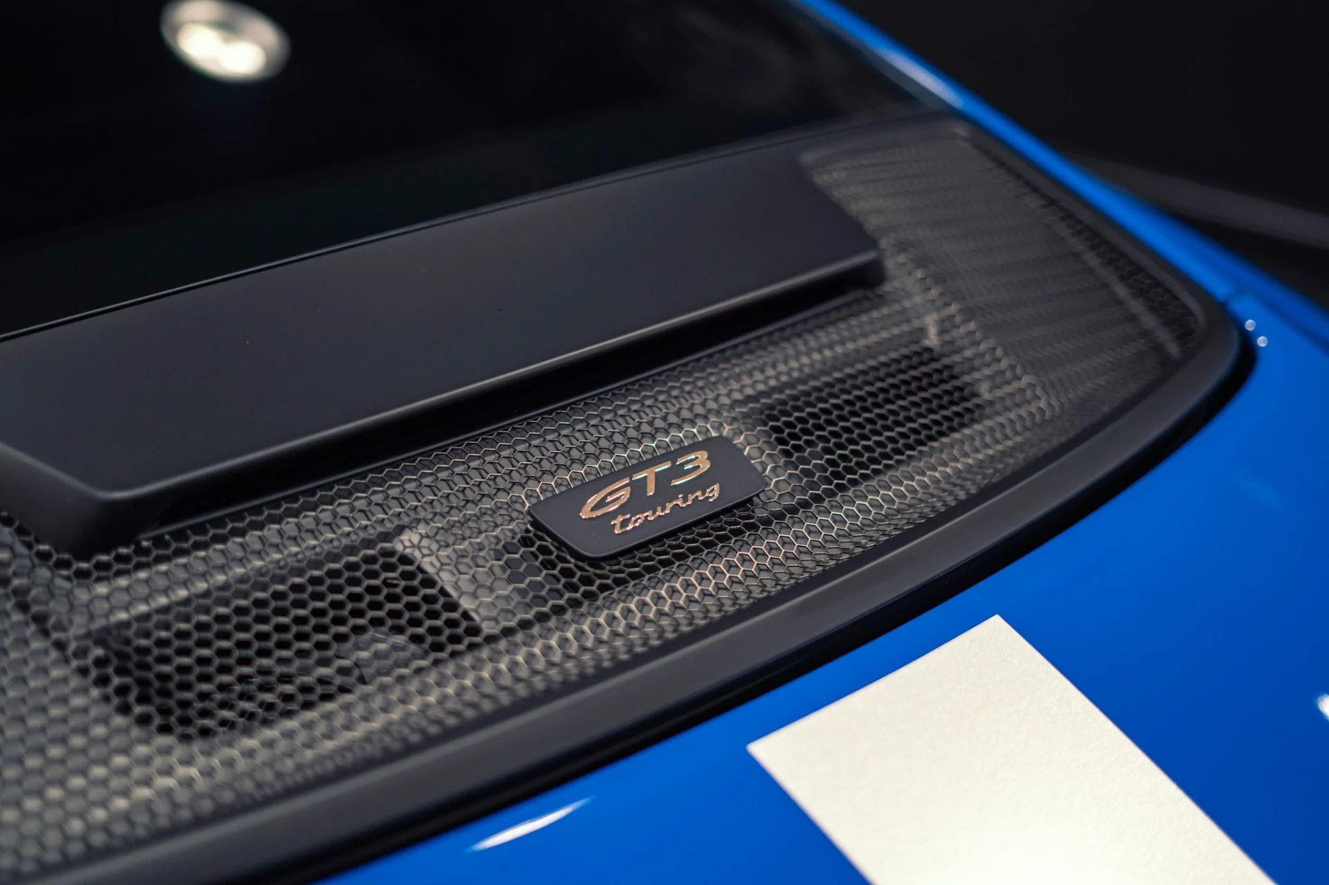 mph015_2531809264_Used_2026_Porsche_911_GT_3_Touring_Lugano_Blue_Lightweight_Package_1777381470_0812c4ba48