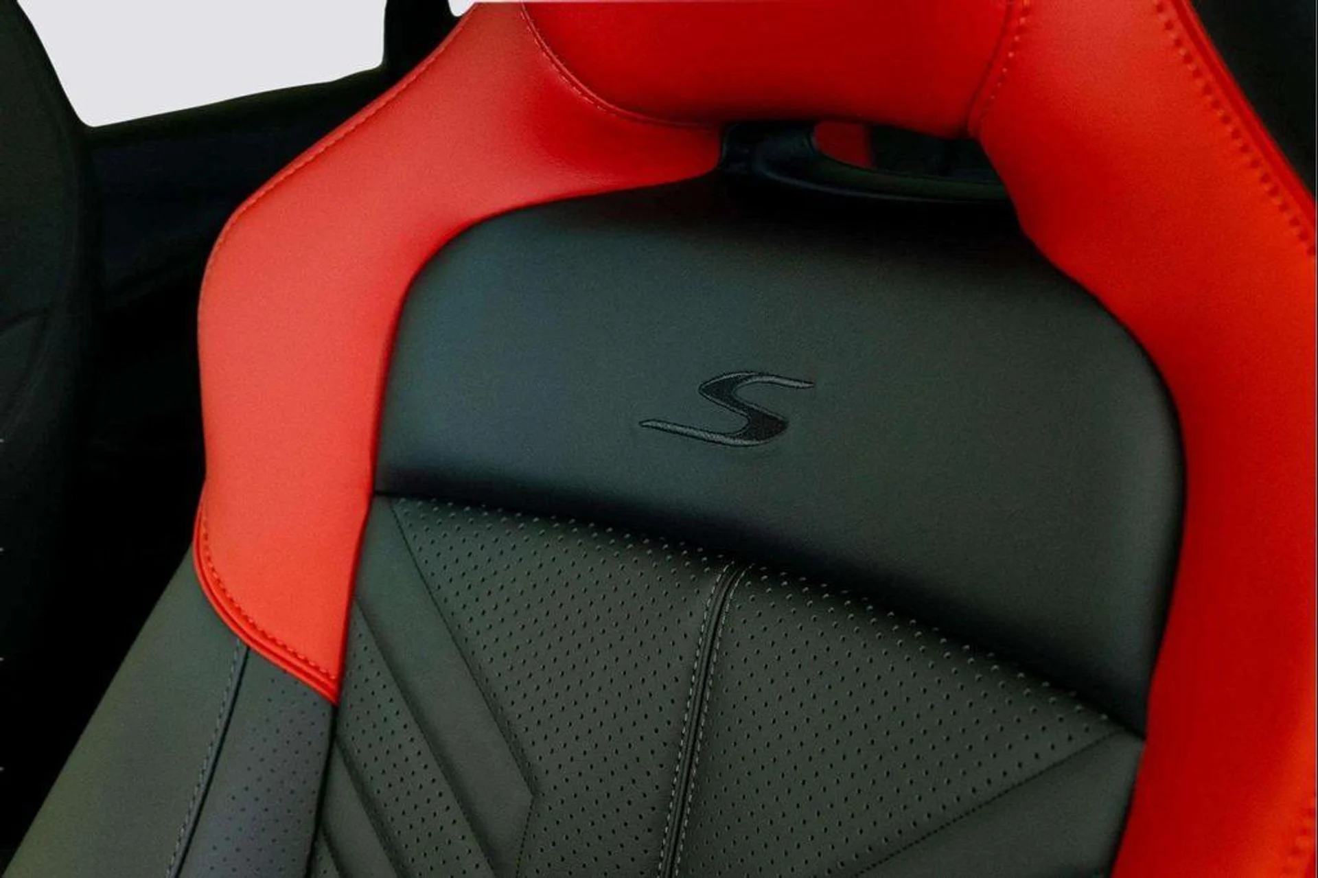 mph015_2532090083_bzc_M4_D_Yc_Syrdpo_AI_3q_F2_H_m_PN_8_4abfec4fa5