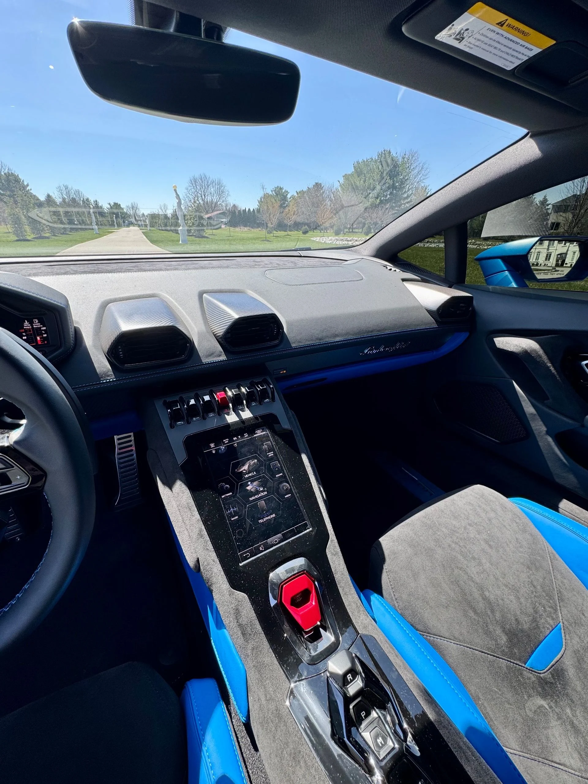 mph015_2538935741_Used_2023_Lamborghini_Huracan_Tecnica_1774373424_99d99bf20e