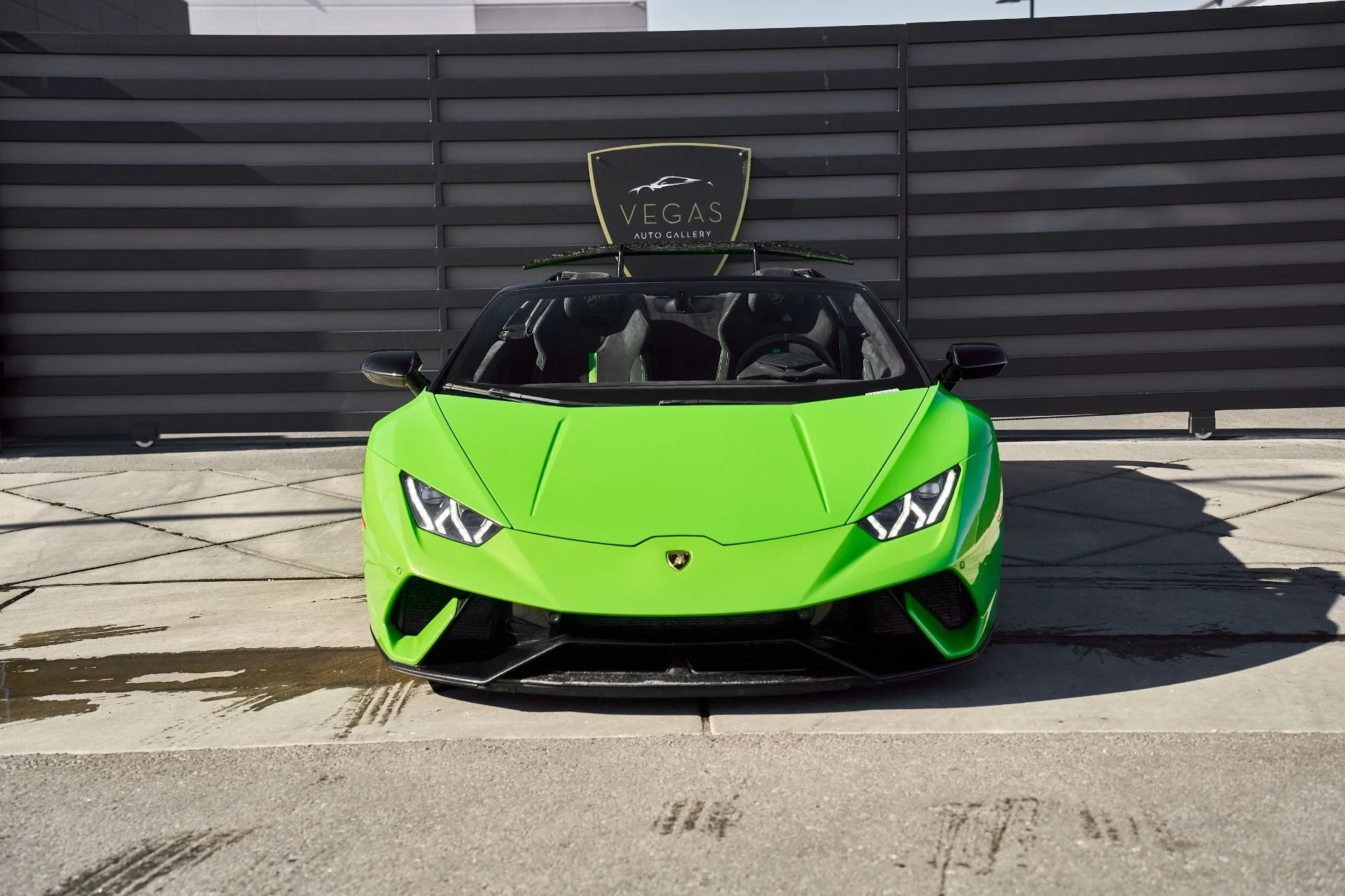 mph015_2540810669_Used_2019_Lamborghini_Huracan_Performante_Spyder_1764058257_3e5d297739