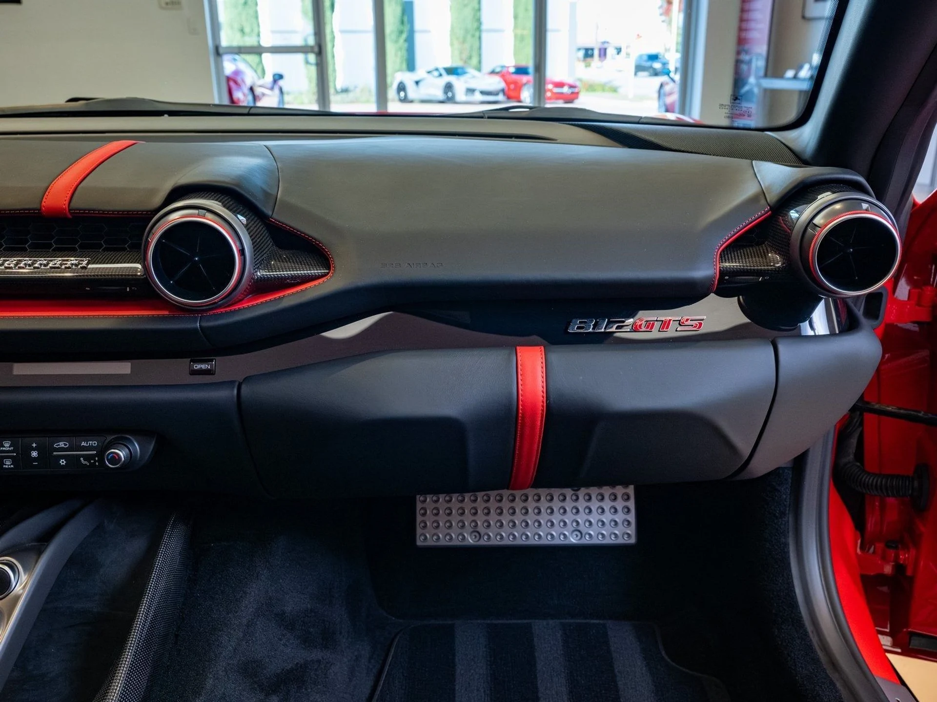 mph015_2544758580_16_18175b23d0