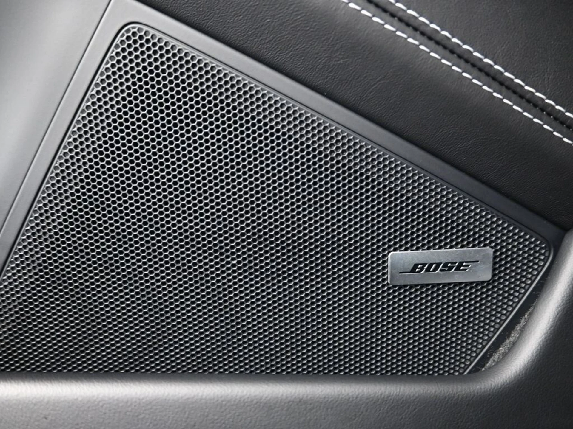 mph015_2545382202_3561a84d18590edb03d2f0177081eec8x_1acd754b39