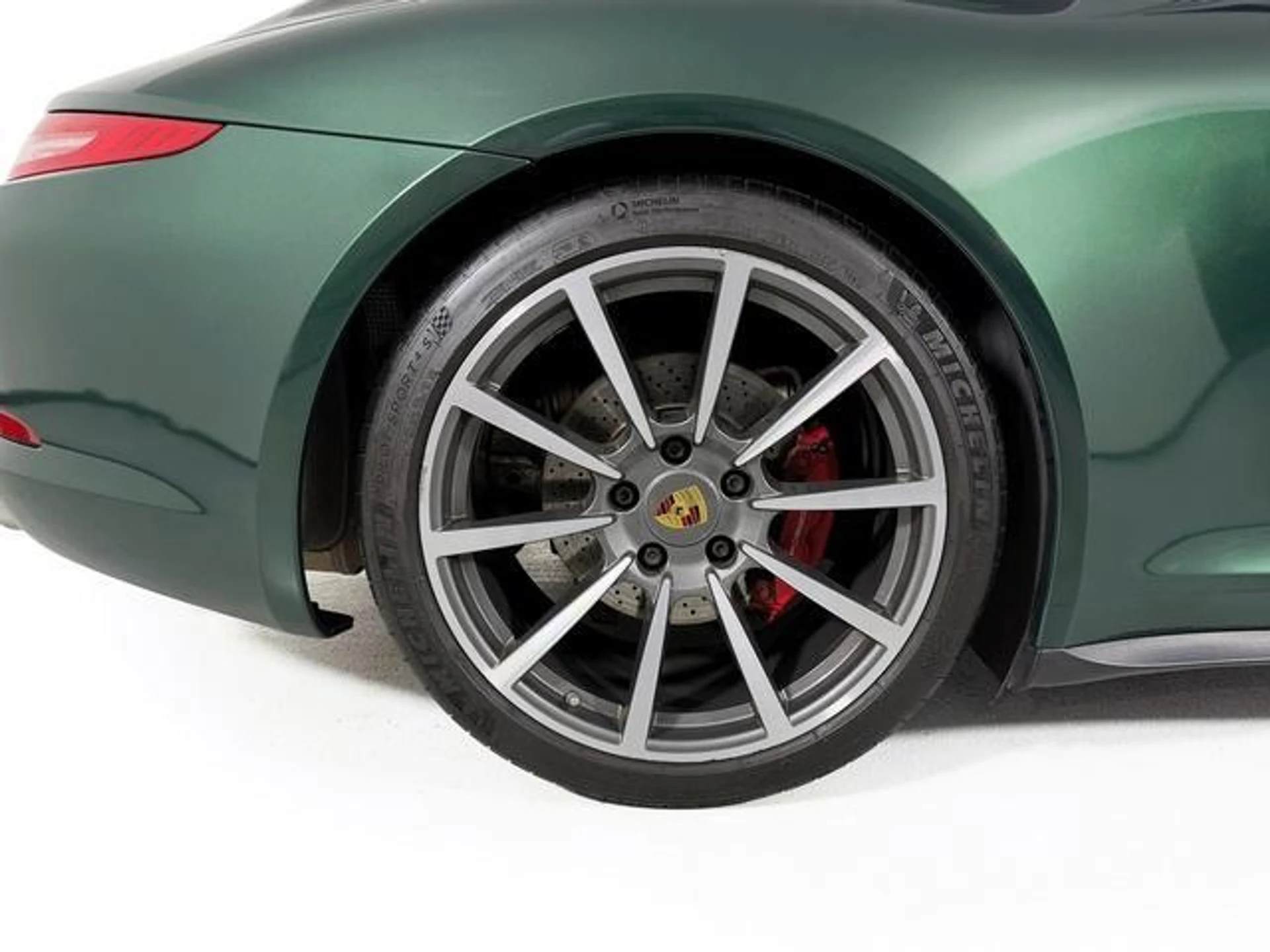 mph015_2546836358_8_Ozocu_z_C_I_Aa_OZ_2_Cq_Emo3z_Y9f8_f3b5d48f4e