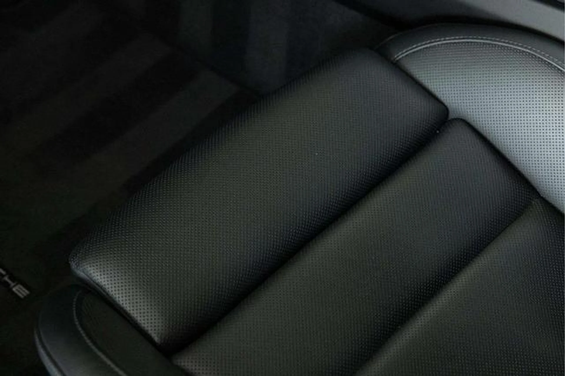 mph015_2552389591_QT_Neyqa_N_7y_Uka_Rl_GZM_0yn_Ezw0w_1bb5d2b64b