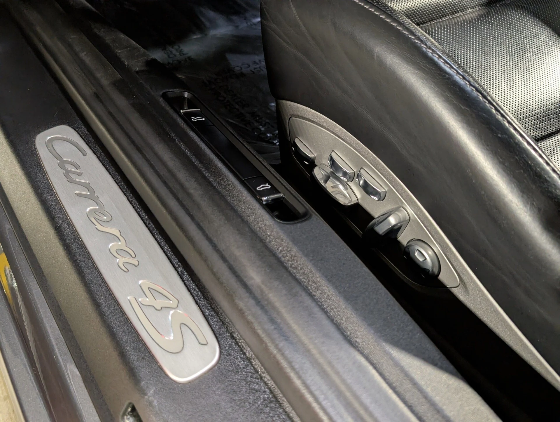 mph015_2558376165_c417cb3c67f2e16612a3da7ab8c8ff99x_3bce7d8ac1