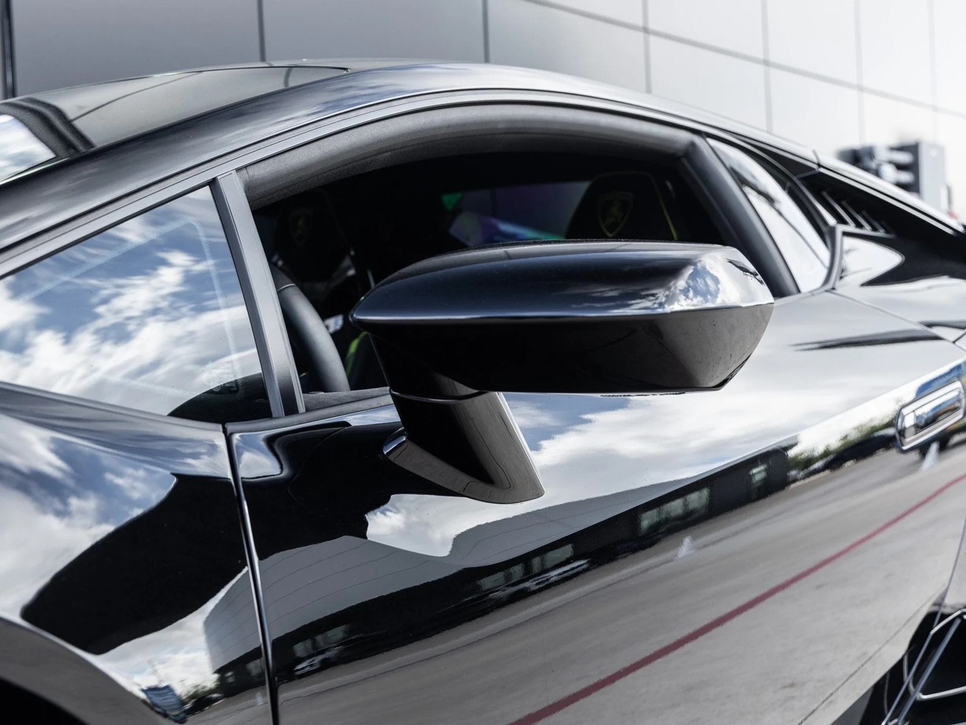 mph015_2566524095_16_5dfd699401