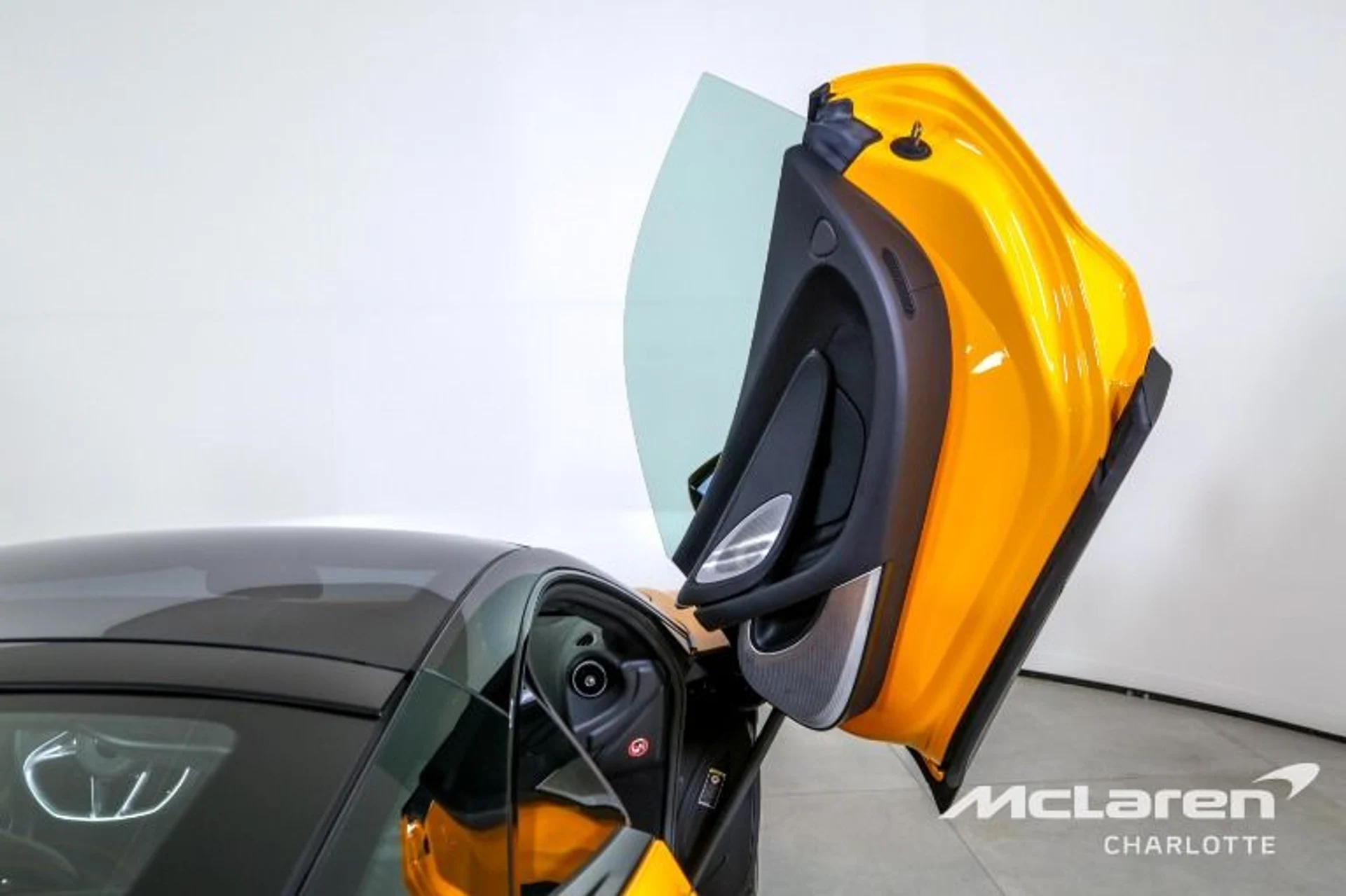 mph015_2574747108_Used_2025_Mc_Laren_GTS_12e427aae3