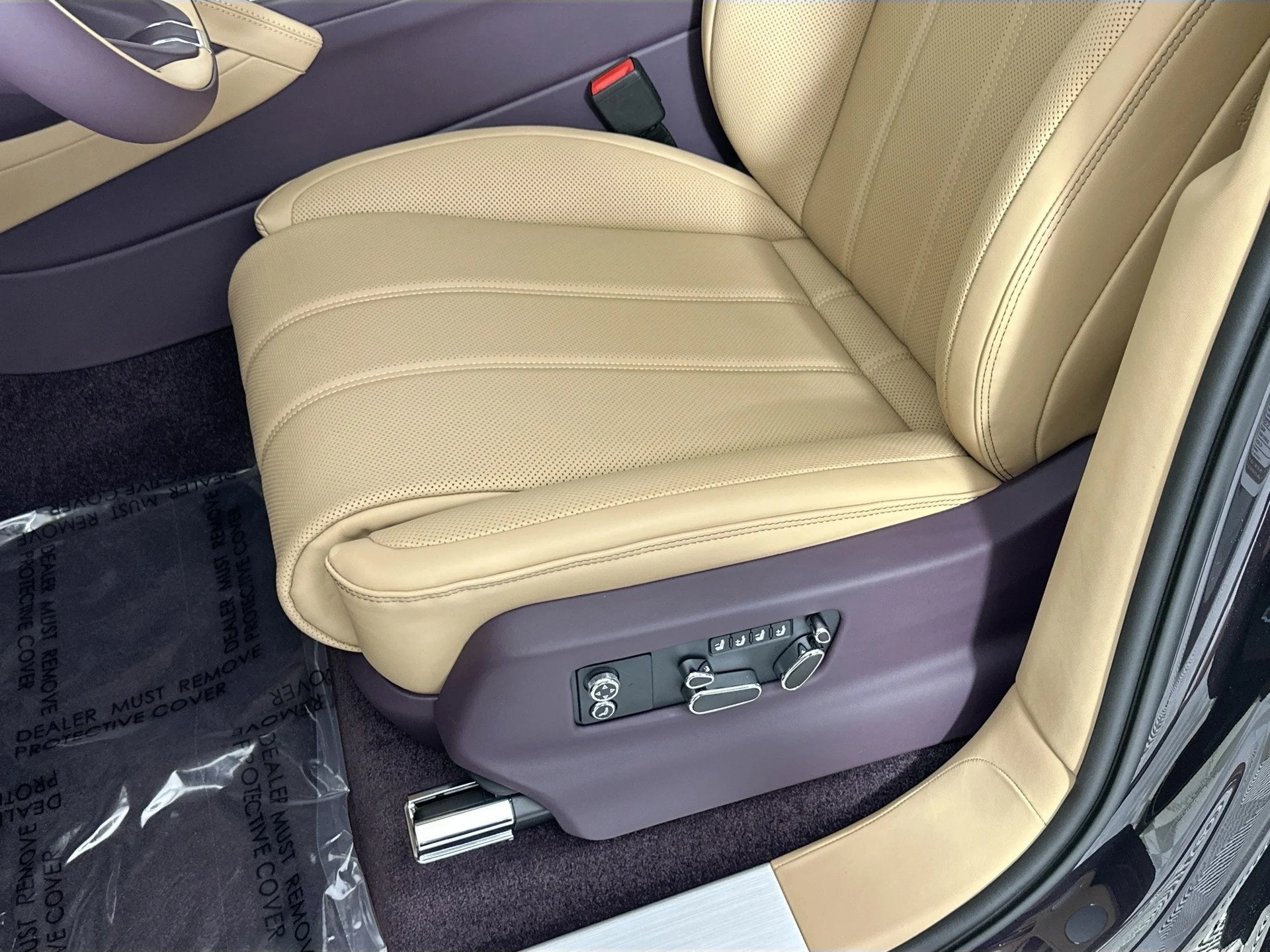 mph015_2577398495_16_5f593965f0