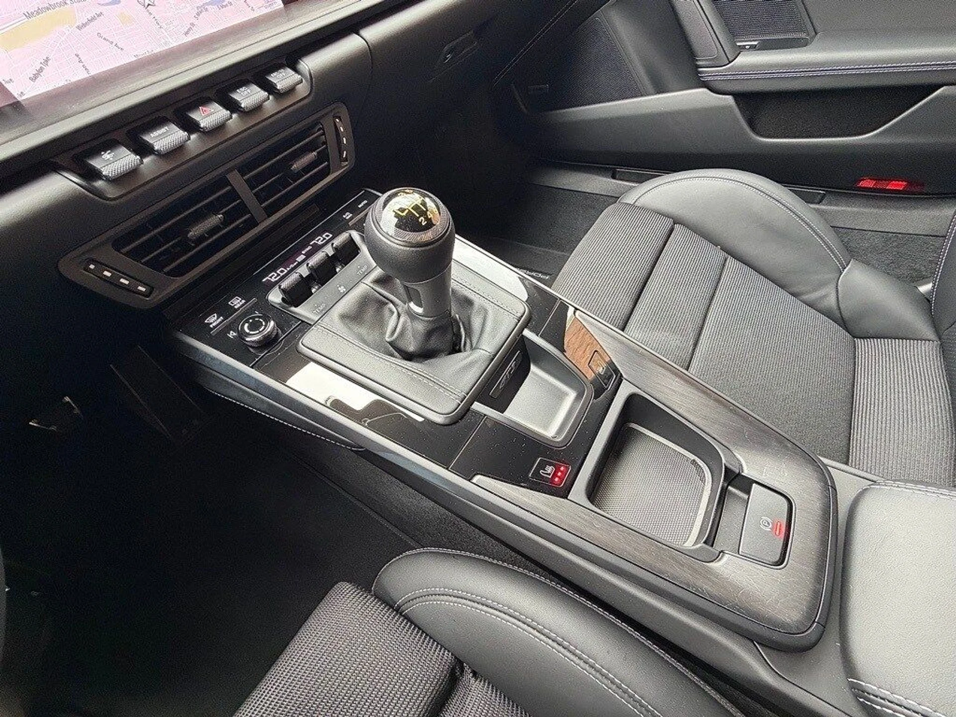 mph015_2583844125_4f7d6db5f8d5e9cbf45b5d06d1066411x_e20868bcfb